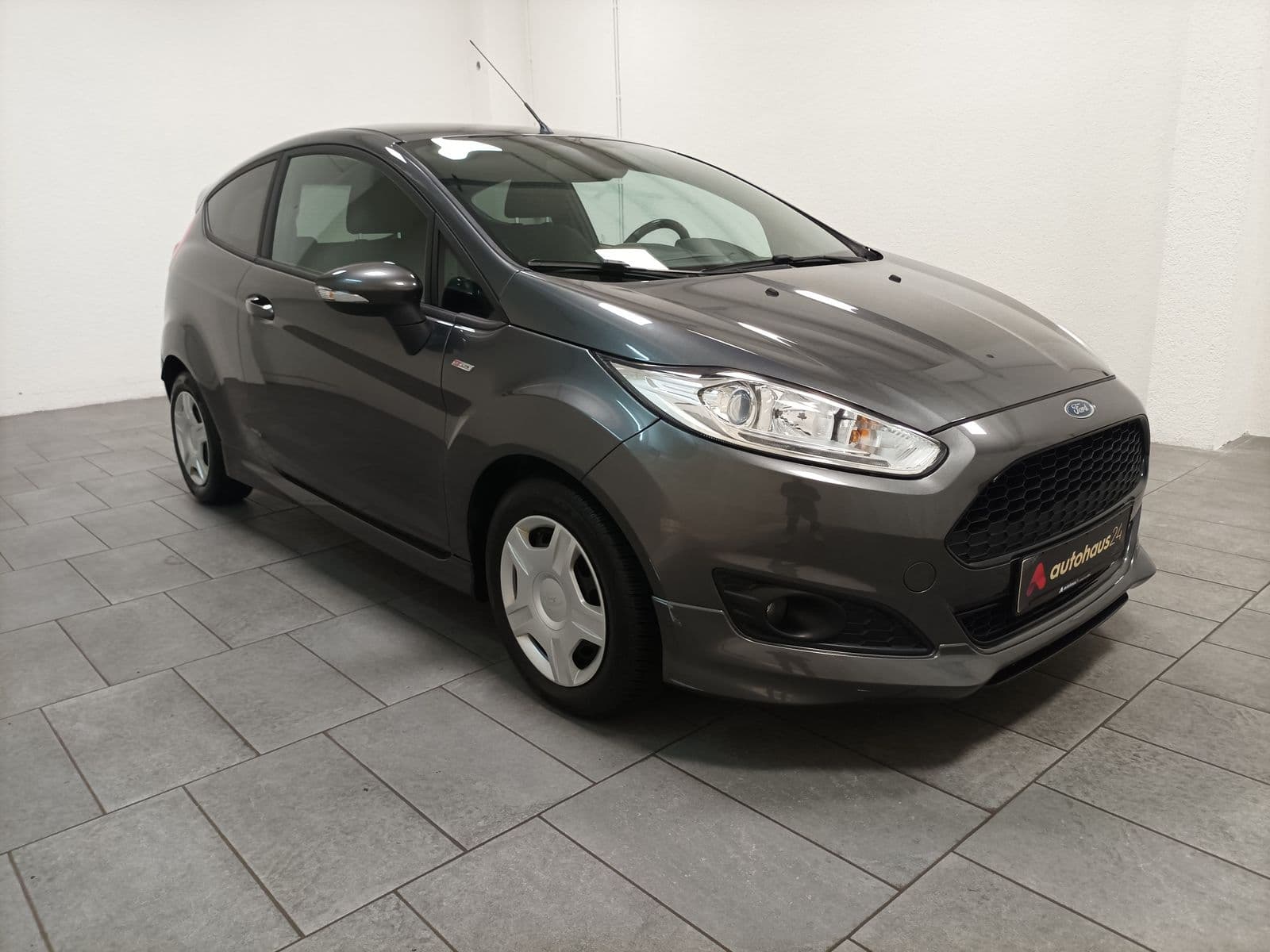 Ford Fiesta Limousine FORD Fiesta 1,0 EcoBoost 74kW Trend Schräghecklimousine #1