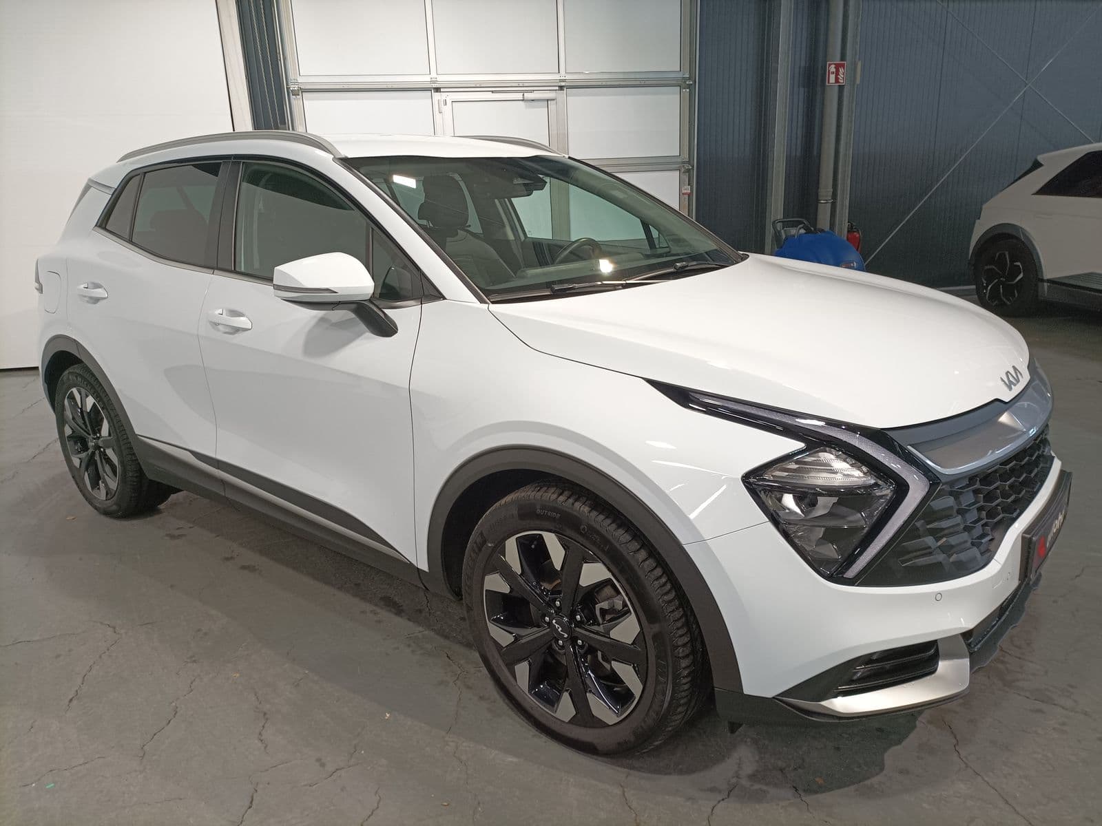 Kia Sportage SUV / Crossover / Geländewagen KIA Sportage 1.6 T-GDI Plug-in Hybrid Auto 4WD Sports Utility Vehicle #1