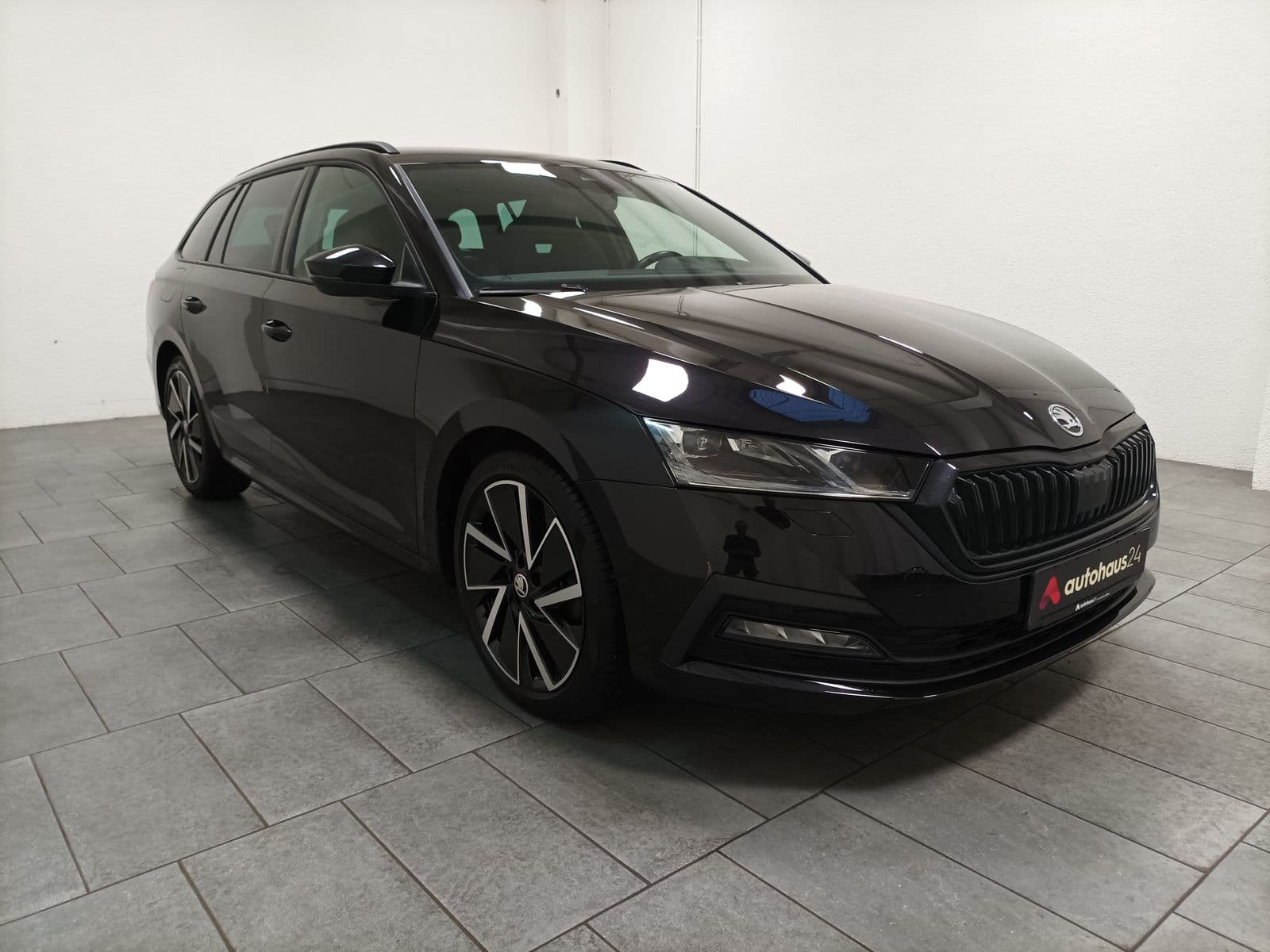 ŠKODA Octavia Kombi SKODA Octavia SOLEIL 2,0l TDI 110kW, 6-Gang Schaltgetriebe Kombi #1