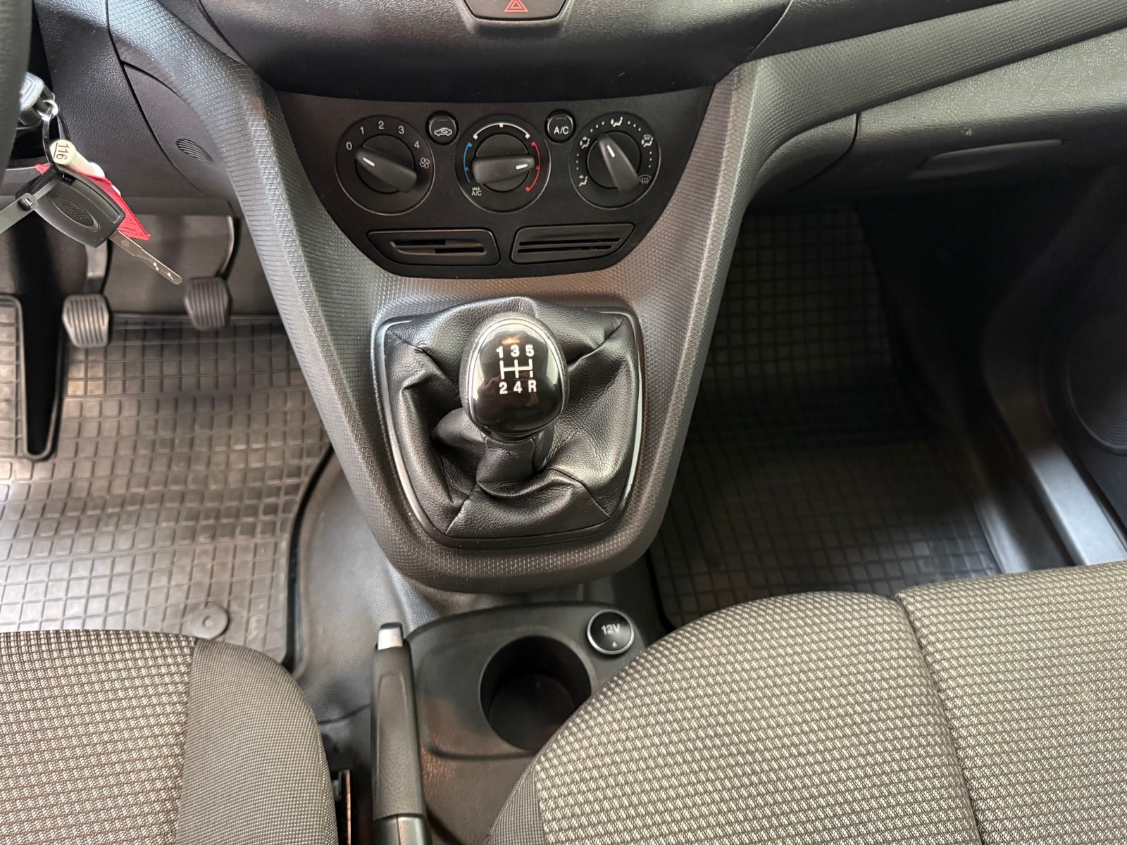 Ford Transit Transporter TransitConnect 1.5 TDCi 210 (L2) #14