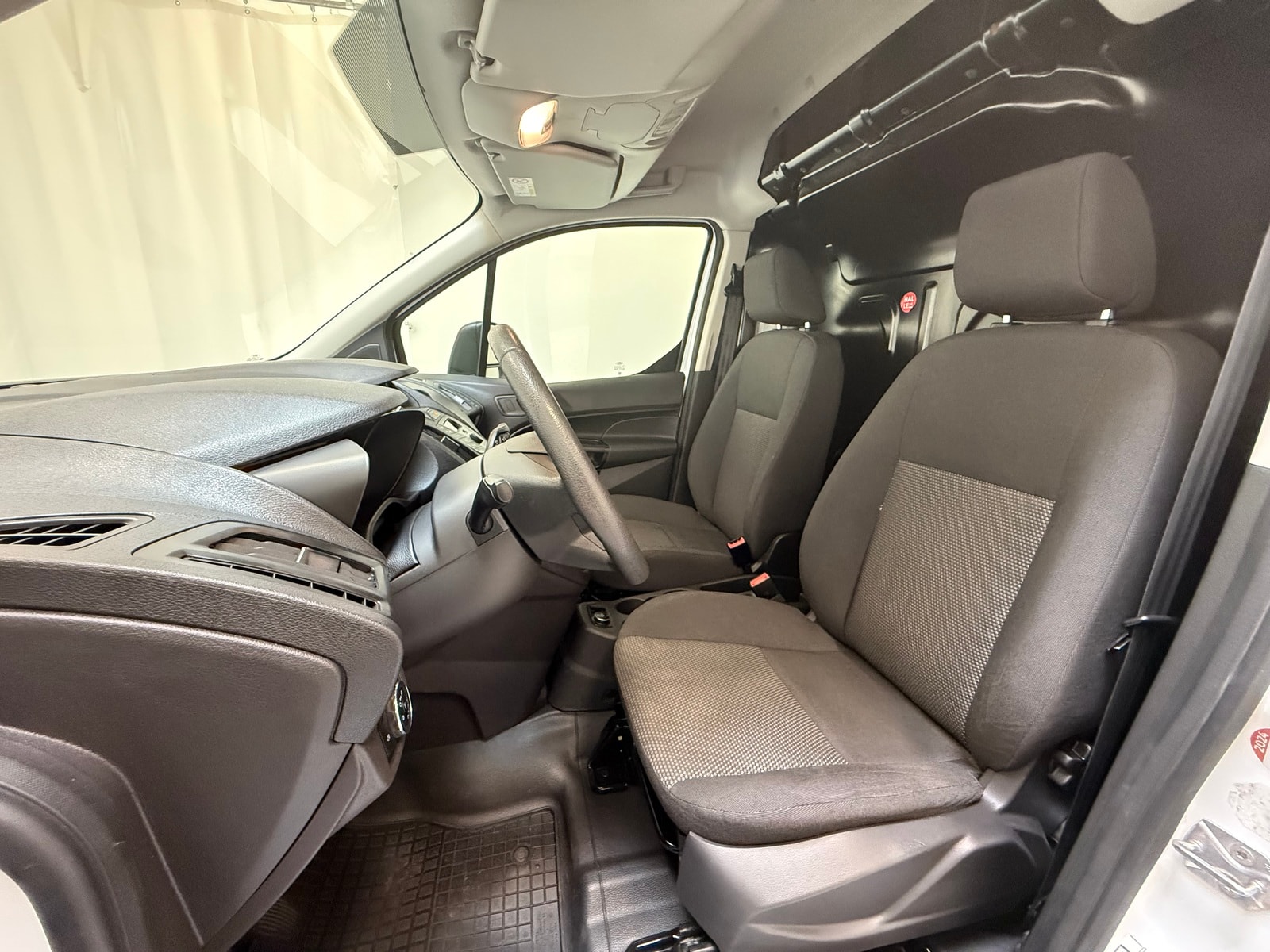 Ford Transit Transporter TransitConnect 1.5 TDCi 200 (L1) #16