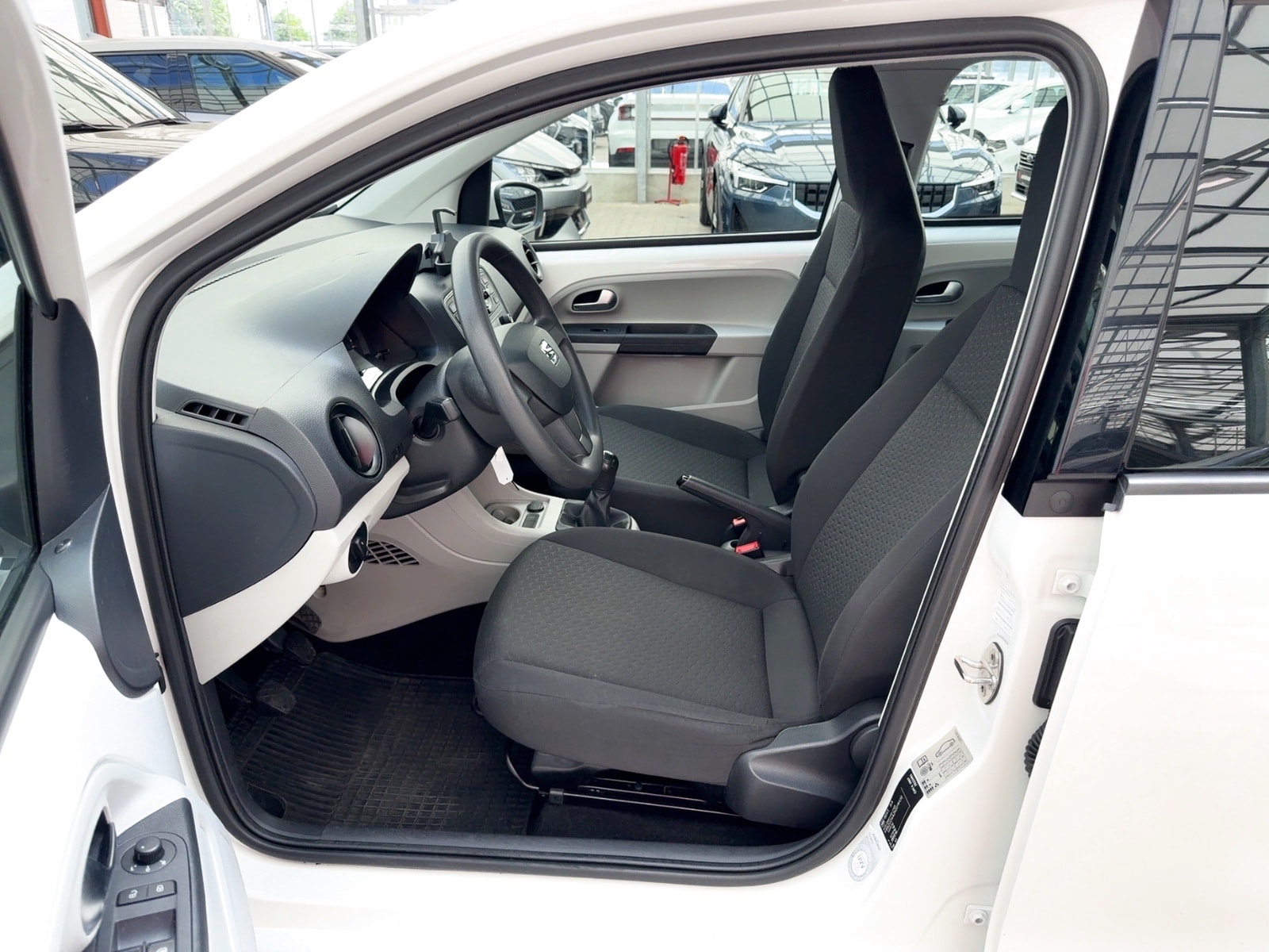 Seat Mii Schräghecklimousine Mii 1.0 Style (EURO 6d-TEMP) #8