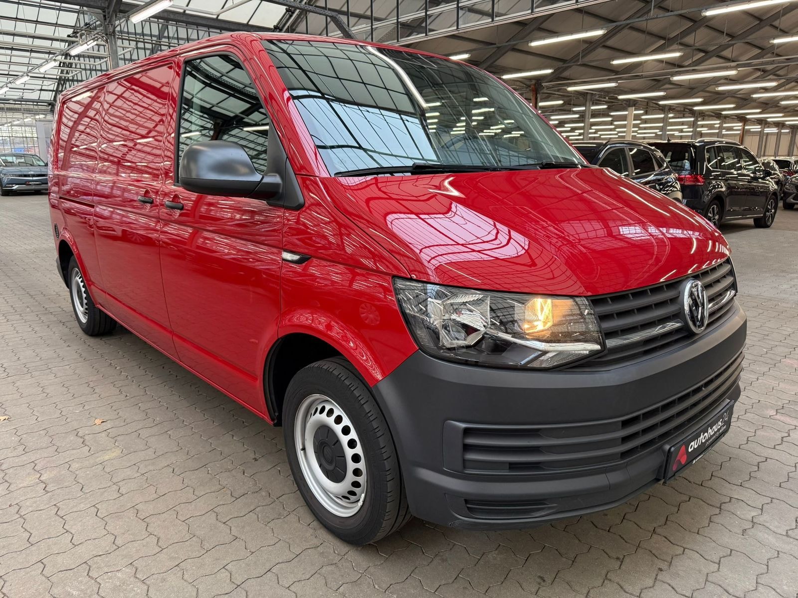 Volkswagen Amarok Transporter VOLKSWAGEN Transporter 2,0 TDI 75kW EU6 BMT 2,8t lang Kastenwagen #1