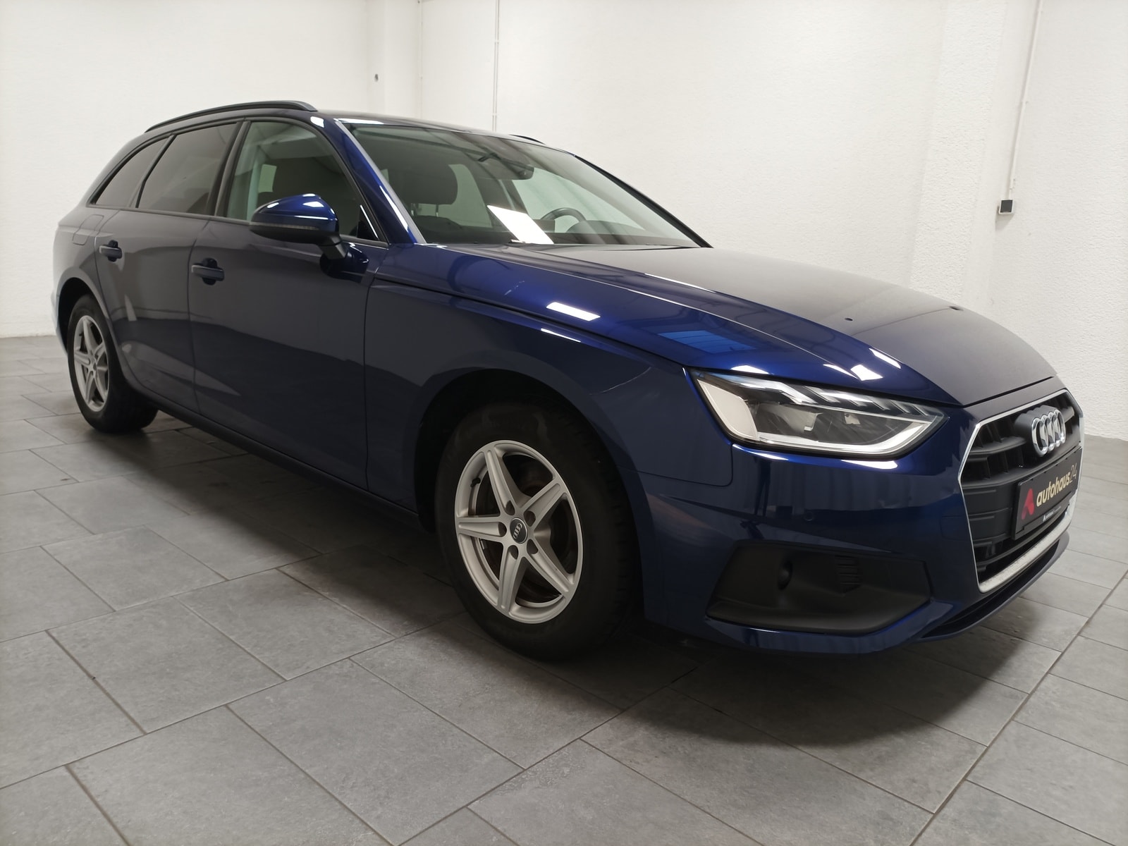 Audi A4 Kombi AUDI A4 35 TDI S tronic Avant Kombi #1