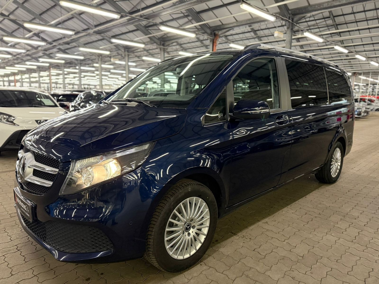 Mercedes Benz V-Klasse Van V 250 d Edition lang (EURO 6d-TEMP) #3