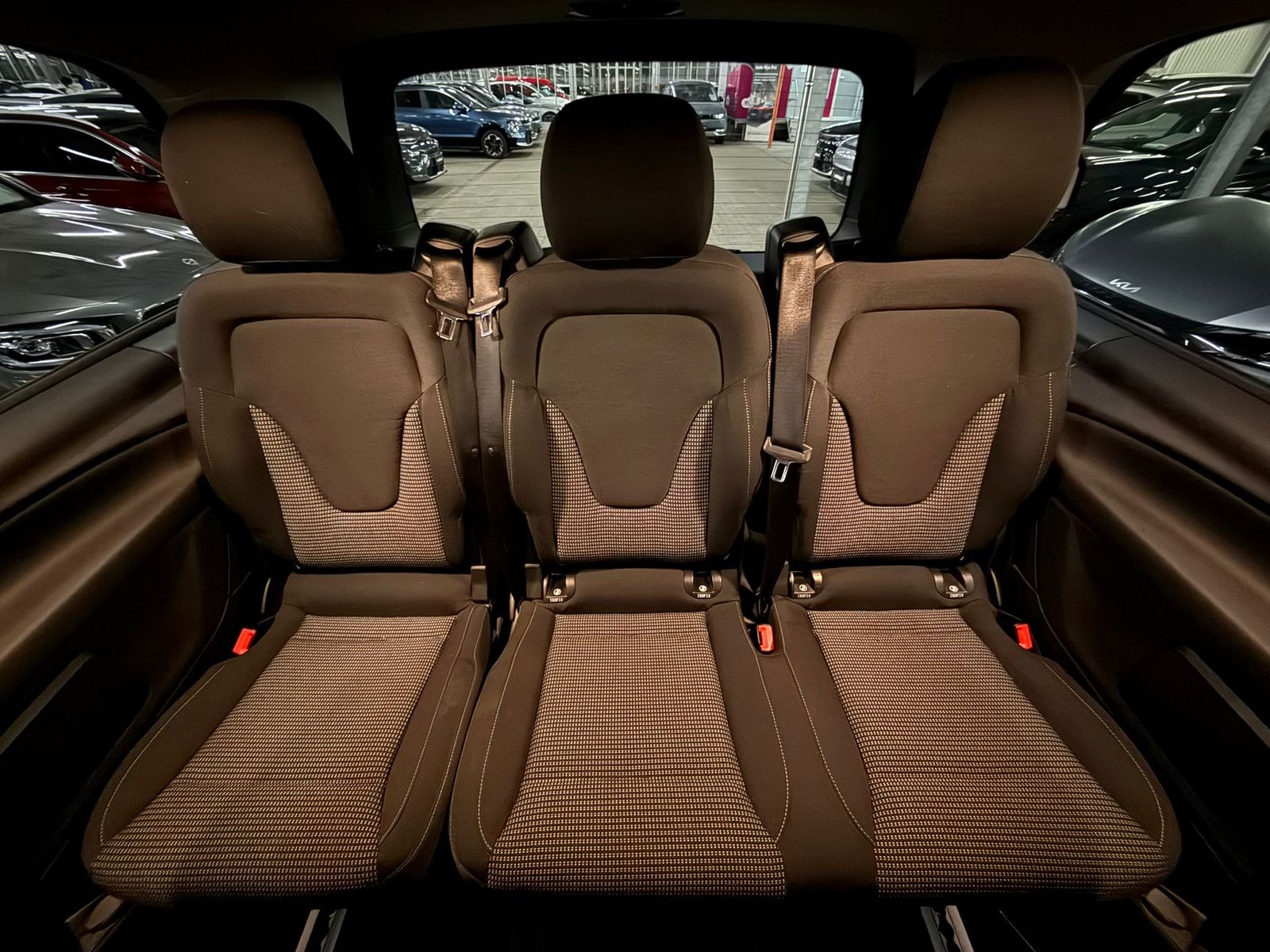 Mercedes Benz V-Klasse Van V 250 d Edition lang (EURO 6d-TEMP) #16