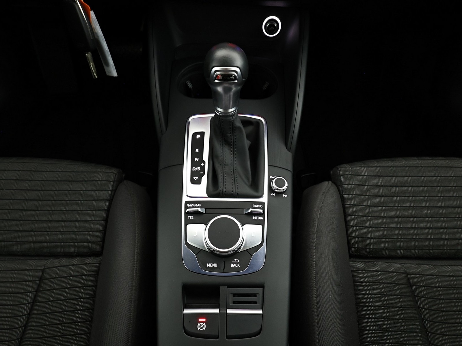 Audi A3 Limousine A3 Sportback 40 TDI quattro sport (E6d-T) #13