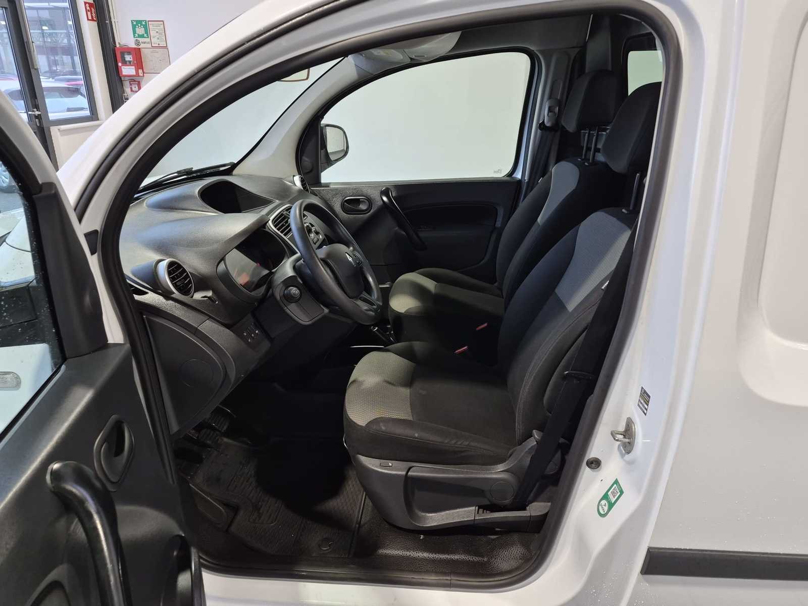 Renault Kangoo Transporter Kangoo Rapid 1.5 BLUE dCi 95 FAP Maxi Extra #8