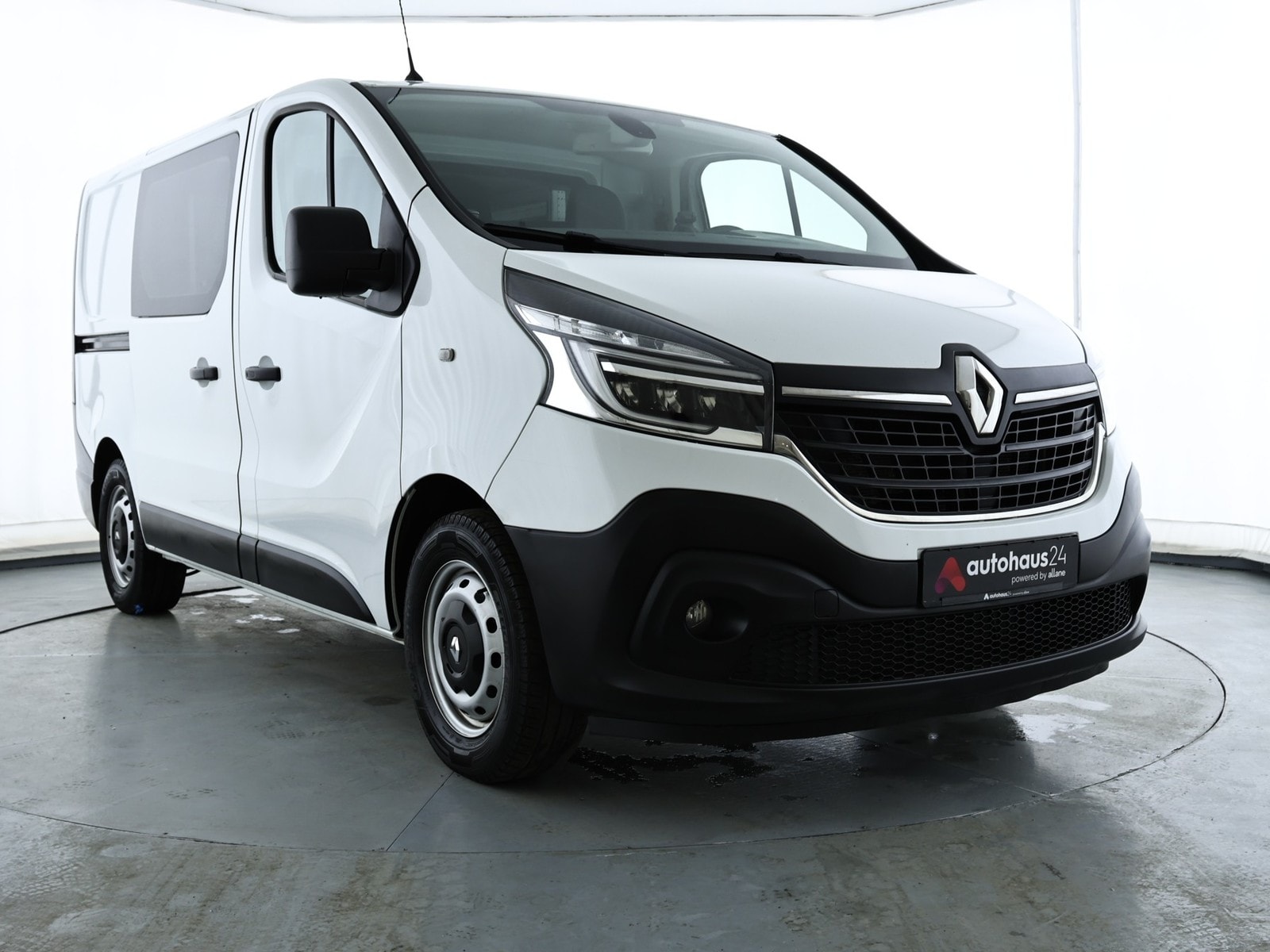 Renault Trafic Transporter RENAULT Trafic L1H1 2.0 ENERGY dCi 145 3,0t Komfort Kastenwagen #1