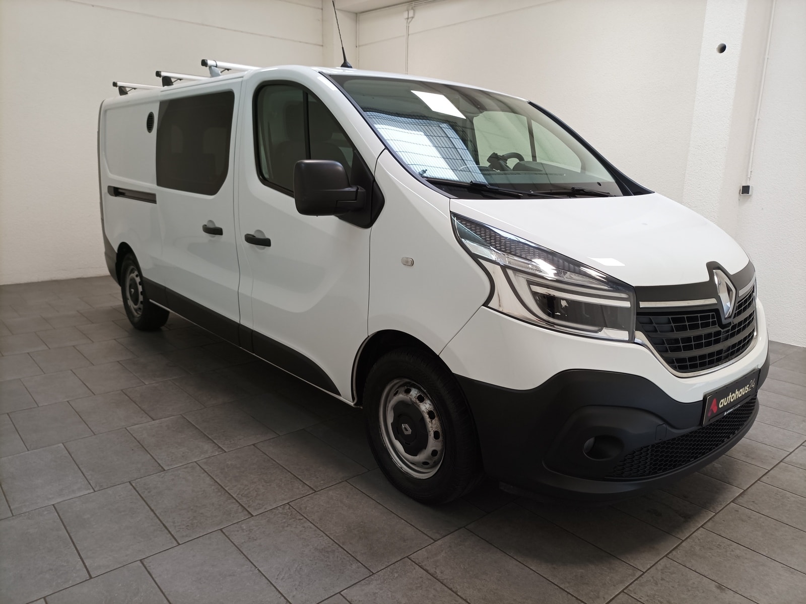 Renault Trafic Transporter RENAULT Trafic L2H1 2.0 ENERGY dCi 145 Komfort Kastenwagen #1
