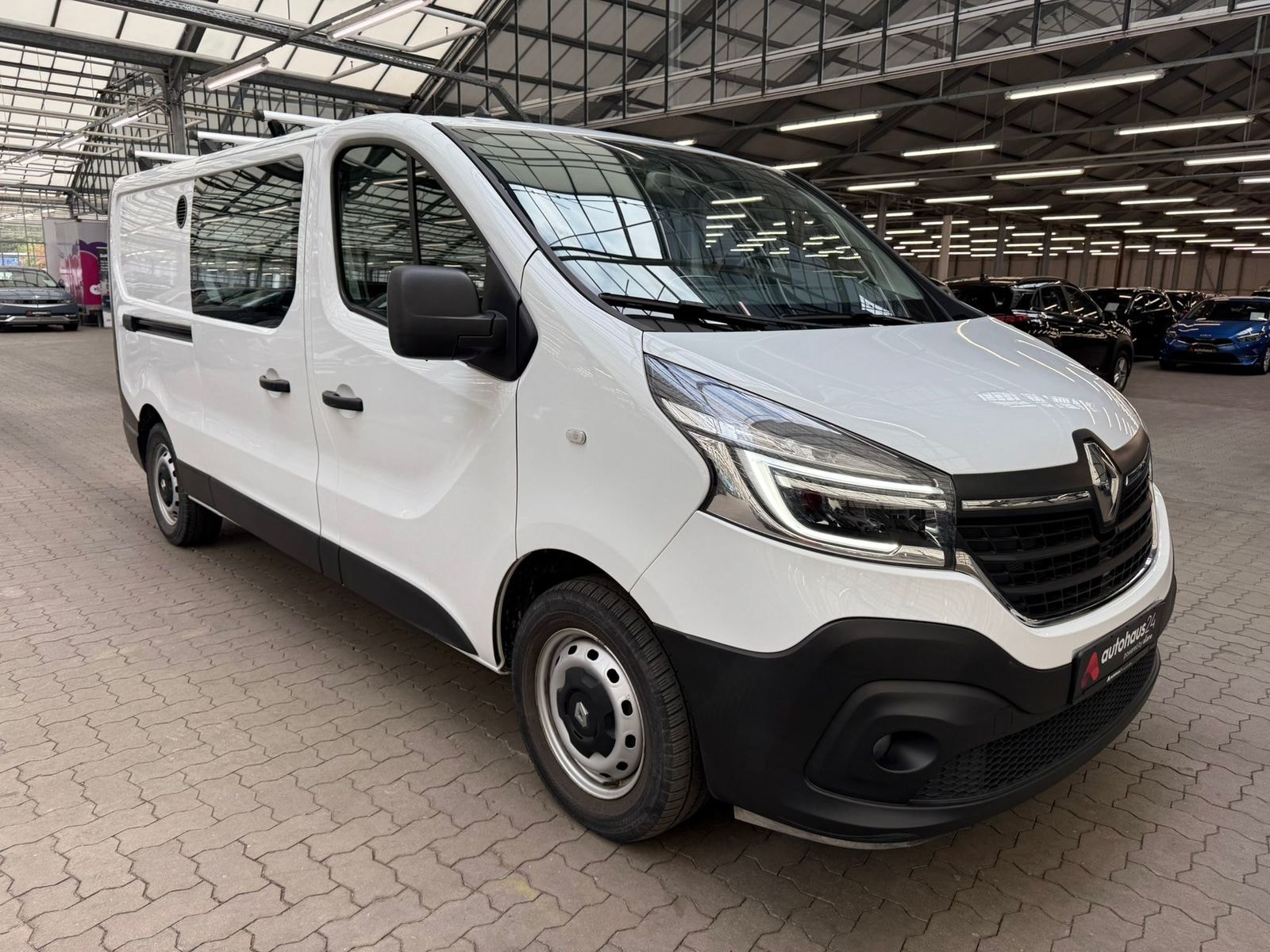 Renault Trafic Transporter RENAULT Trafic L2H1 2.0 ENERGY dCi 145 Komfort Kastenwagen #1
