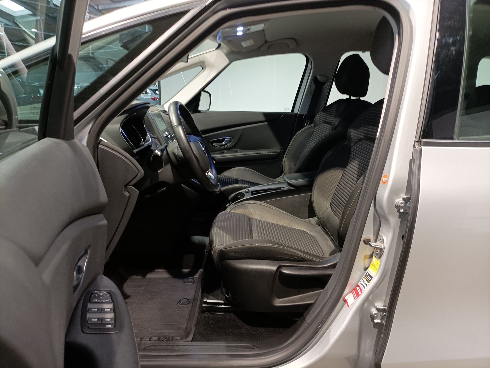 Renault Grand Scenic Van Grand Scenic IV 1.7 dCi 120 Grand Business #8