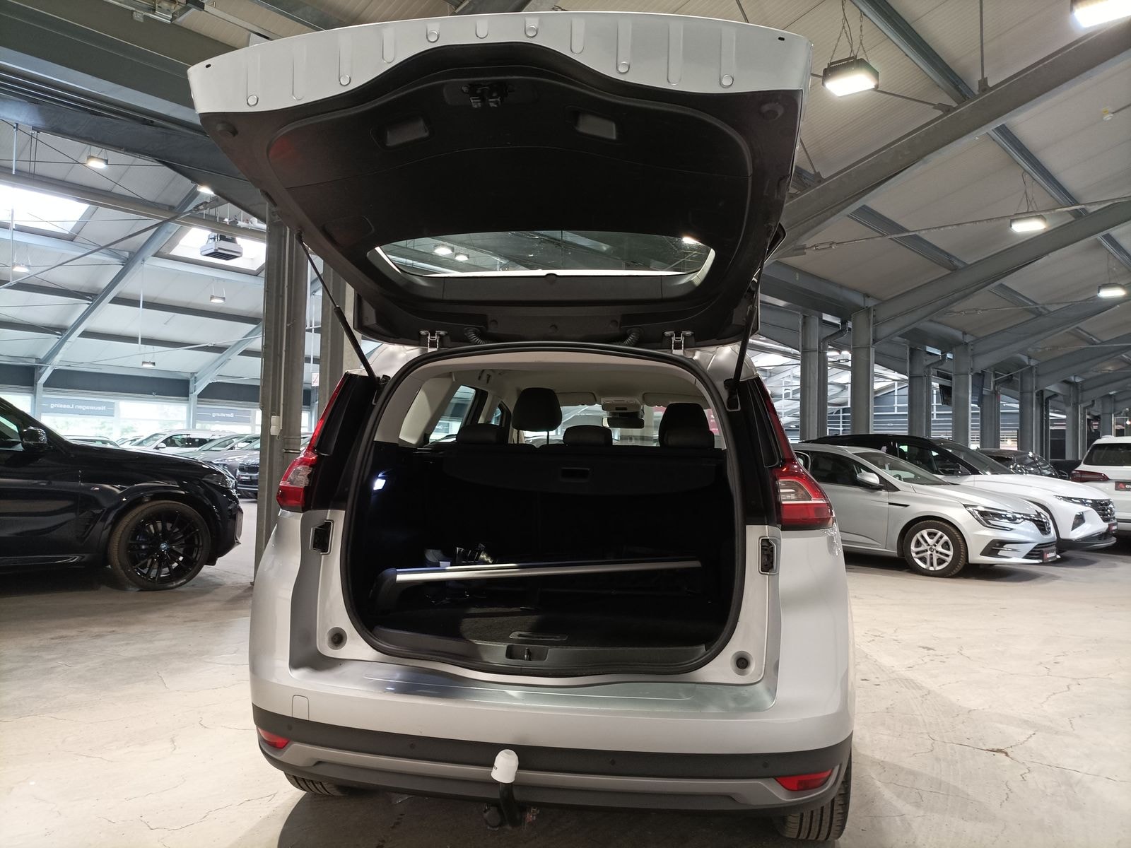 Renault Grand Scenic Van Grand Scenic IV 1.7 dCi 120 Grand Business #6