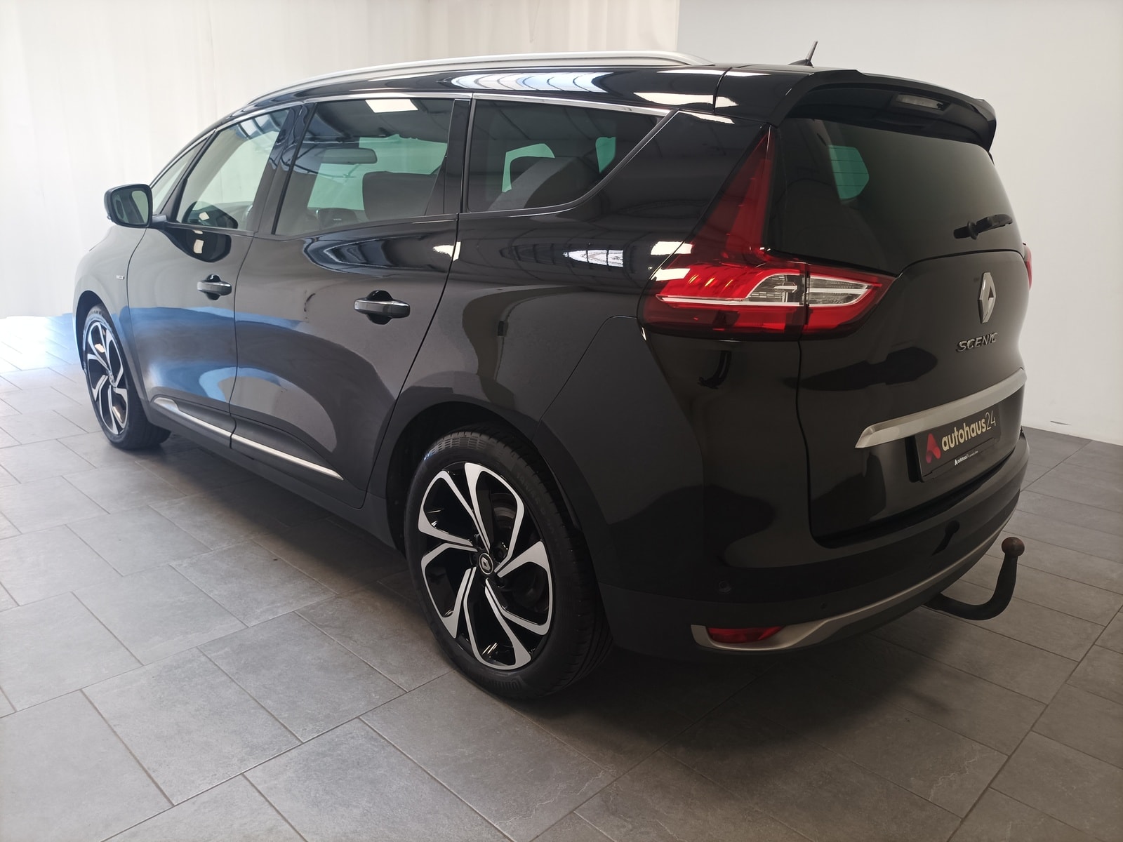 Renault Grand Scenic Van Grand Scenic IV 1.7 BLUE dCi 150 Grand BOSE-Editio #4