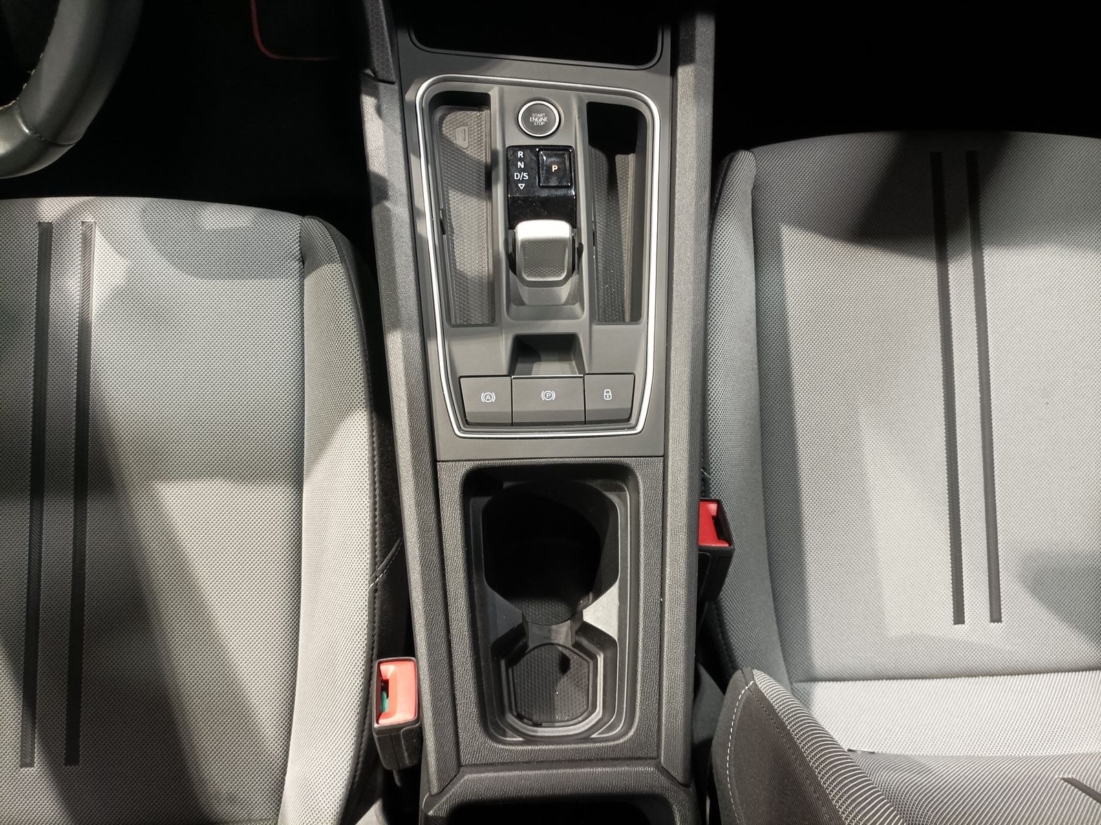 Seat Leon Kombi Leon Sportstourer 2.0 TDI Style (EURO 6d) #12