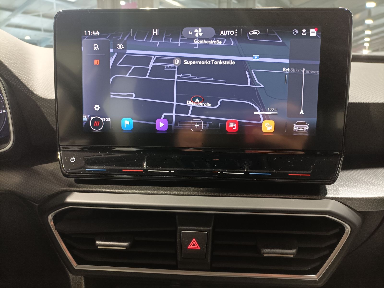 Seat Leon Kombi Leon Sportstourer 2.0 TDI Style (EURO 6d) #11