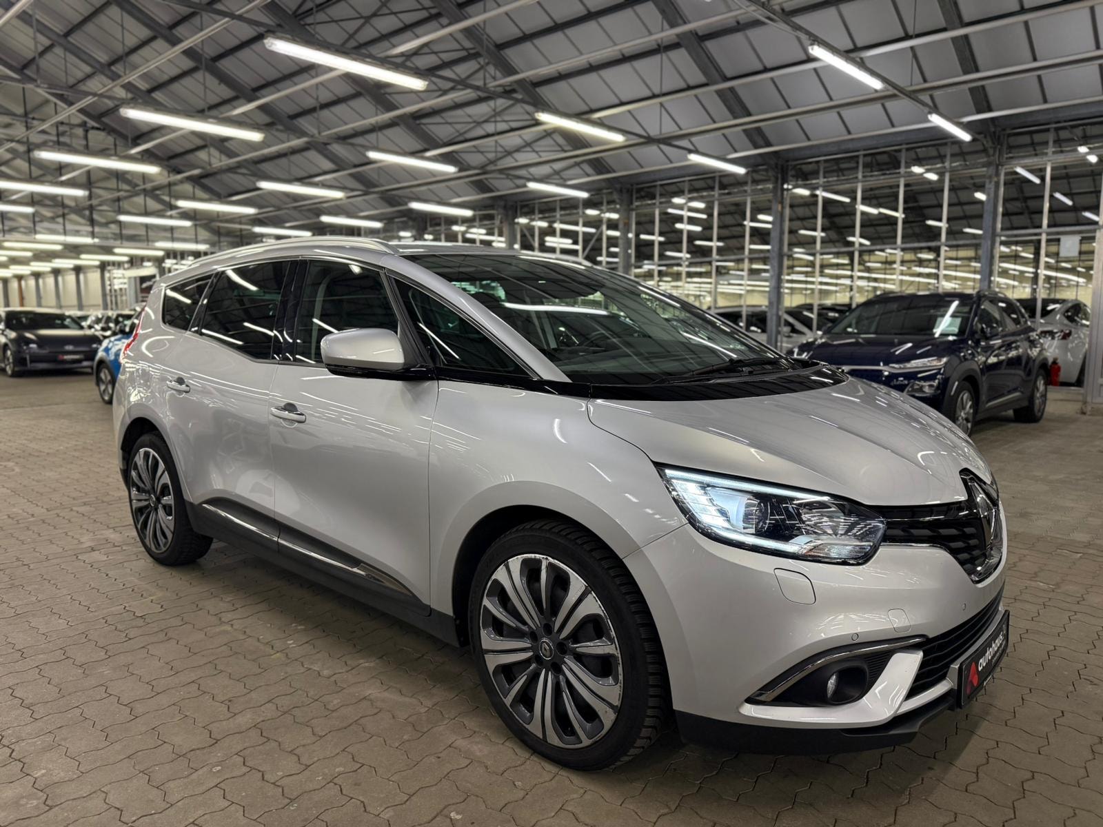 Renault Grand Scénic Kleinbus / Van RENAULT Grand Scénic BLUE dCi 120 Business Edition Kompaktvan #1