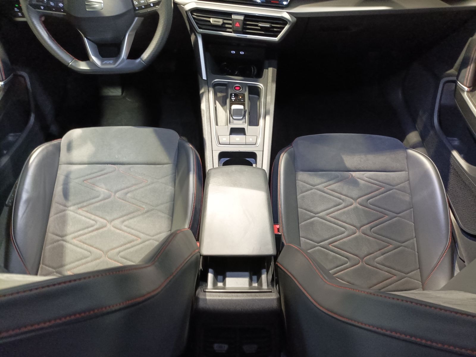 Seat Leon Kombi Leon Sportstourer 1.5 eTSI FR #14