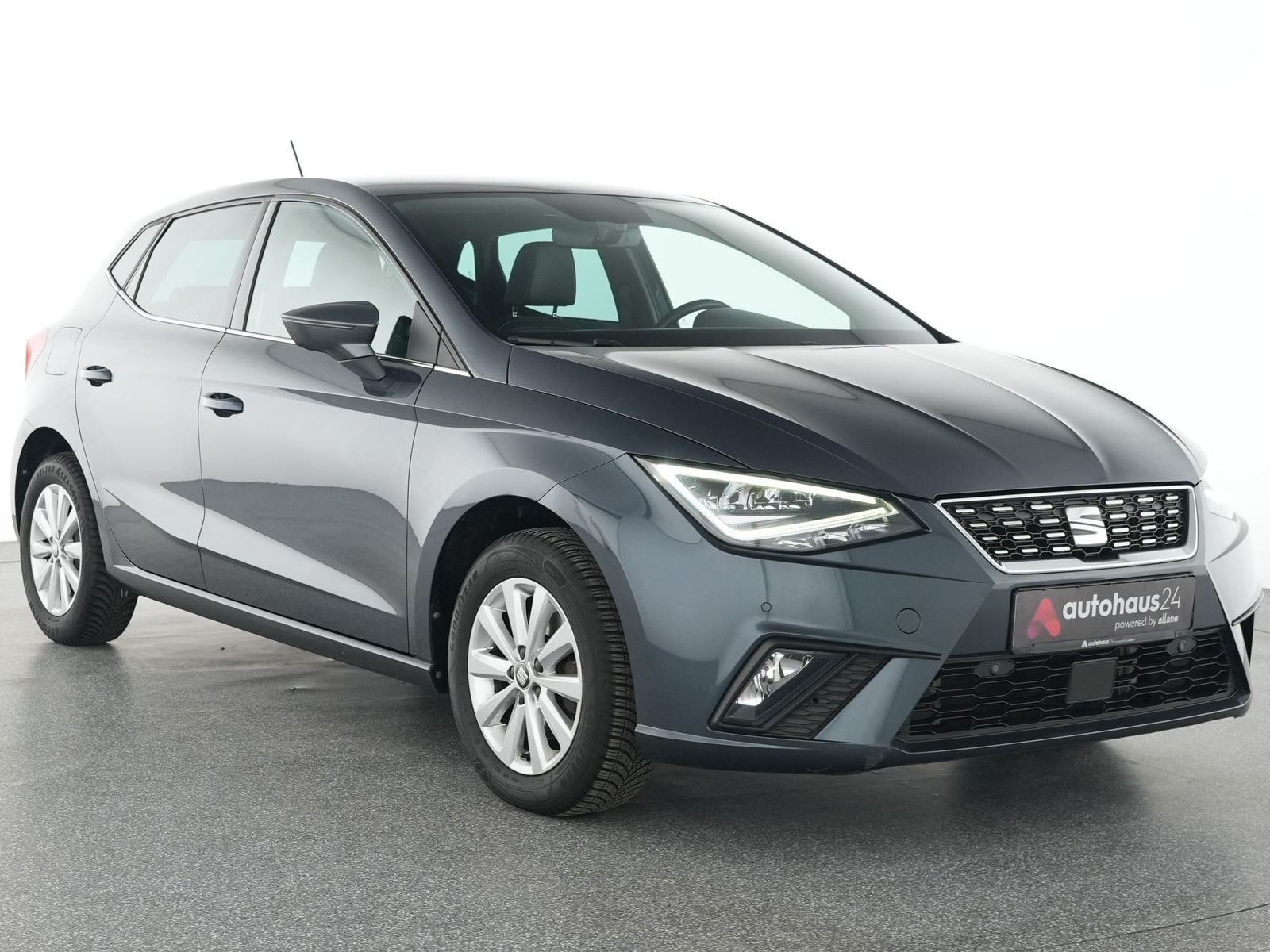 SEAT Ibiza Limousine SEAT Ibiza 1.0 TSI 85kW XCELLENCE DSG Schräghecklimousine #1