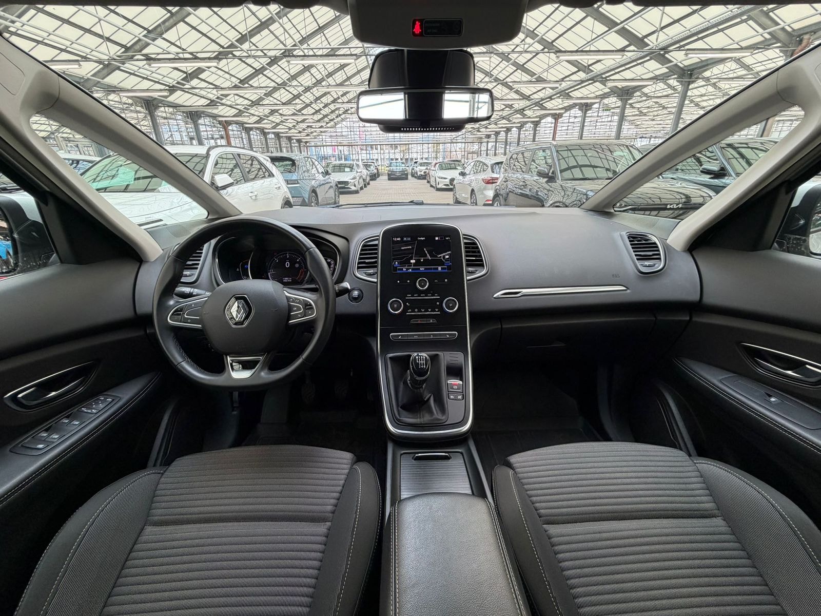 Renault Grand Scenic Van Grand Scenic IV 1.7 BLUE dCi 120 Grand Business (E #9