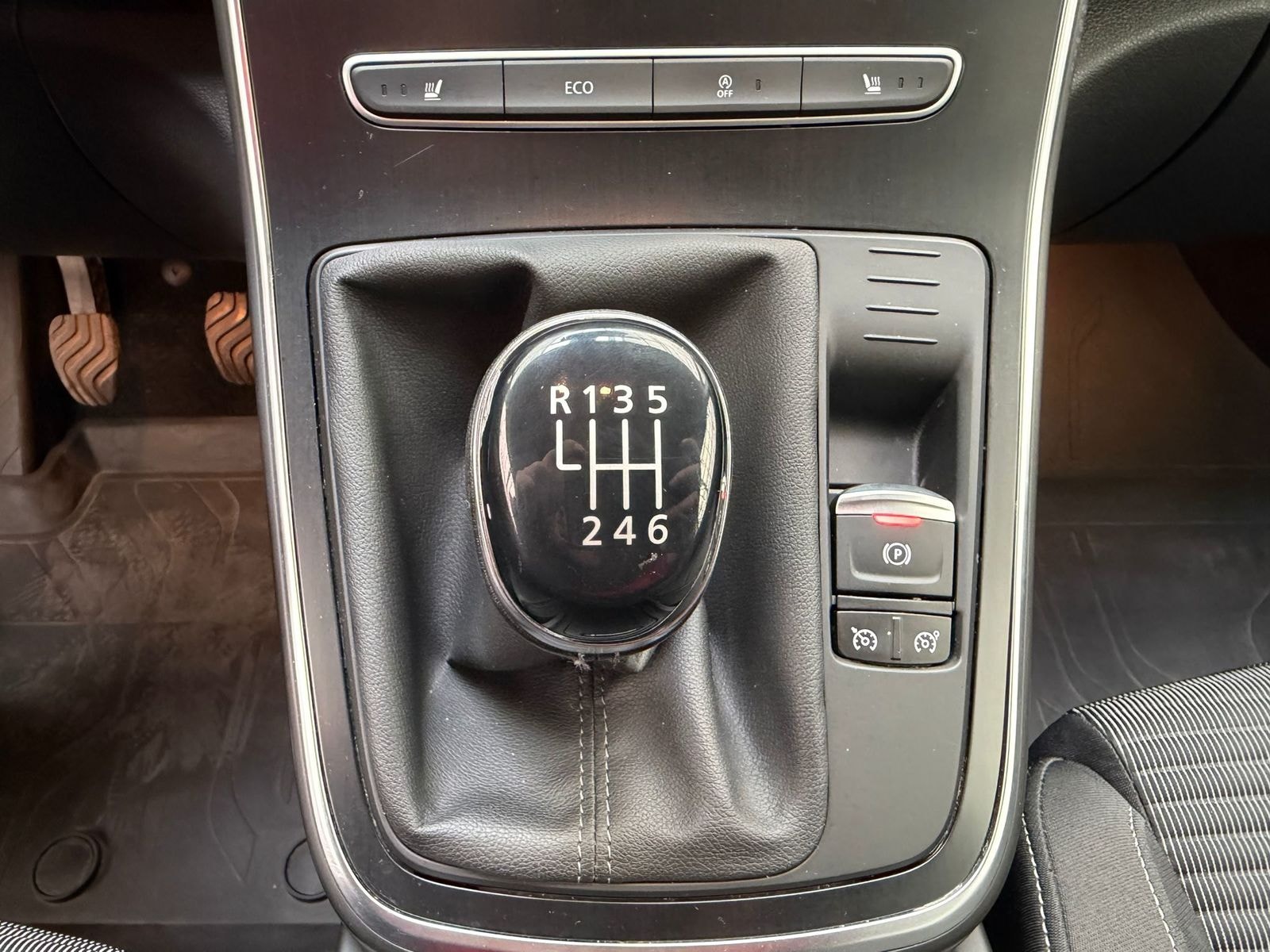 Renault Grand Scenic Van Grand Scenic IV 1.7 BLUE dCi 120 Grand Business (E #13
