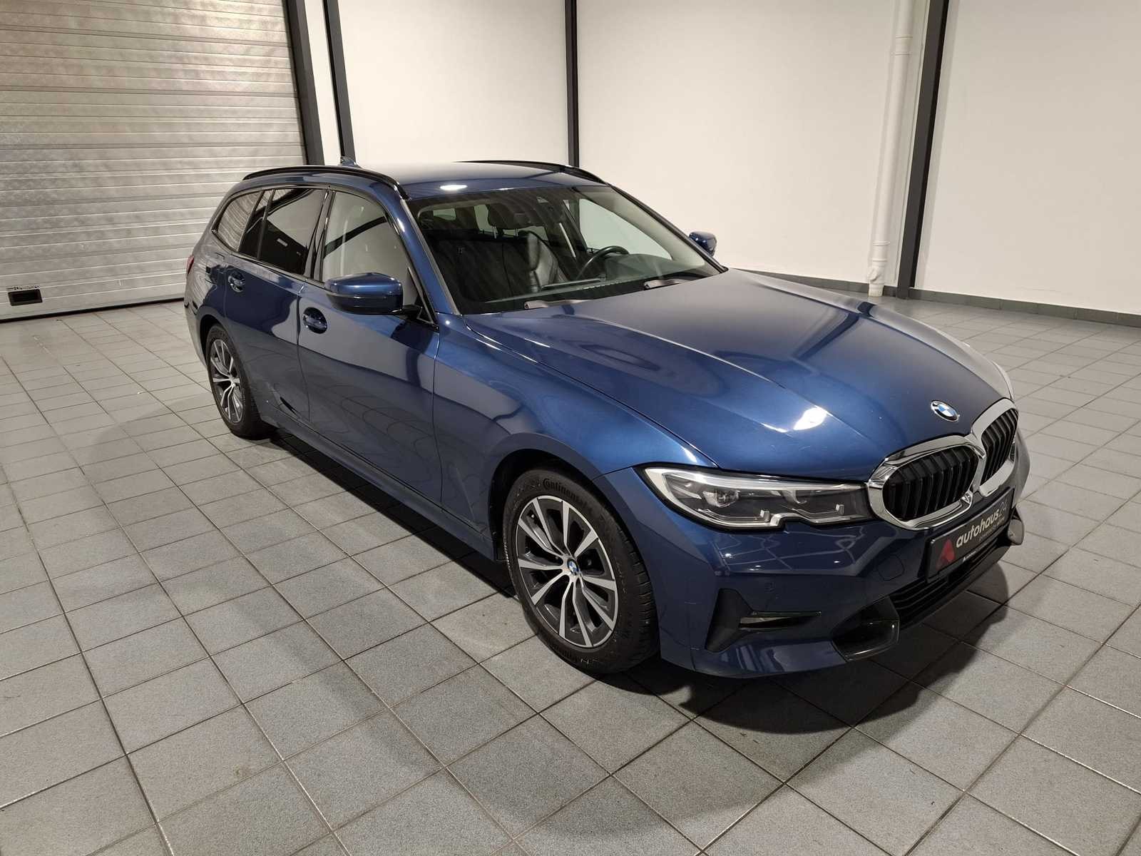 BMW 3er-Reihe Kombi BMW 3er-Reihe 320i Touring Sport Line Auto Kombi #1