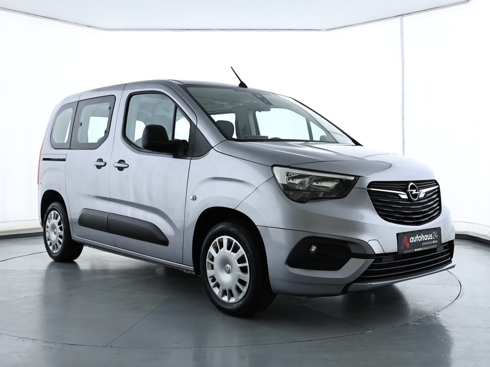 Opel Combo Kleinbus / Van OPEL Combo Life 1.2 Turbo 81kW S/S Edition Kompaktvan #1