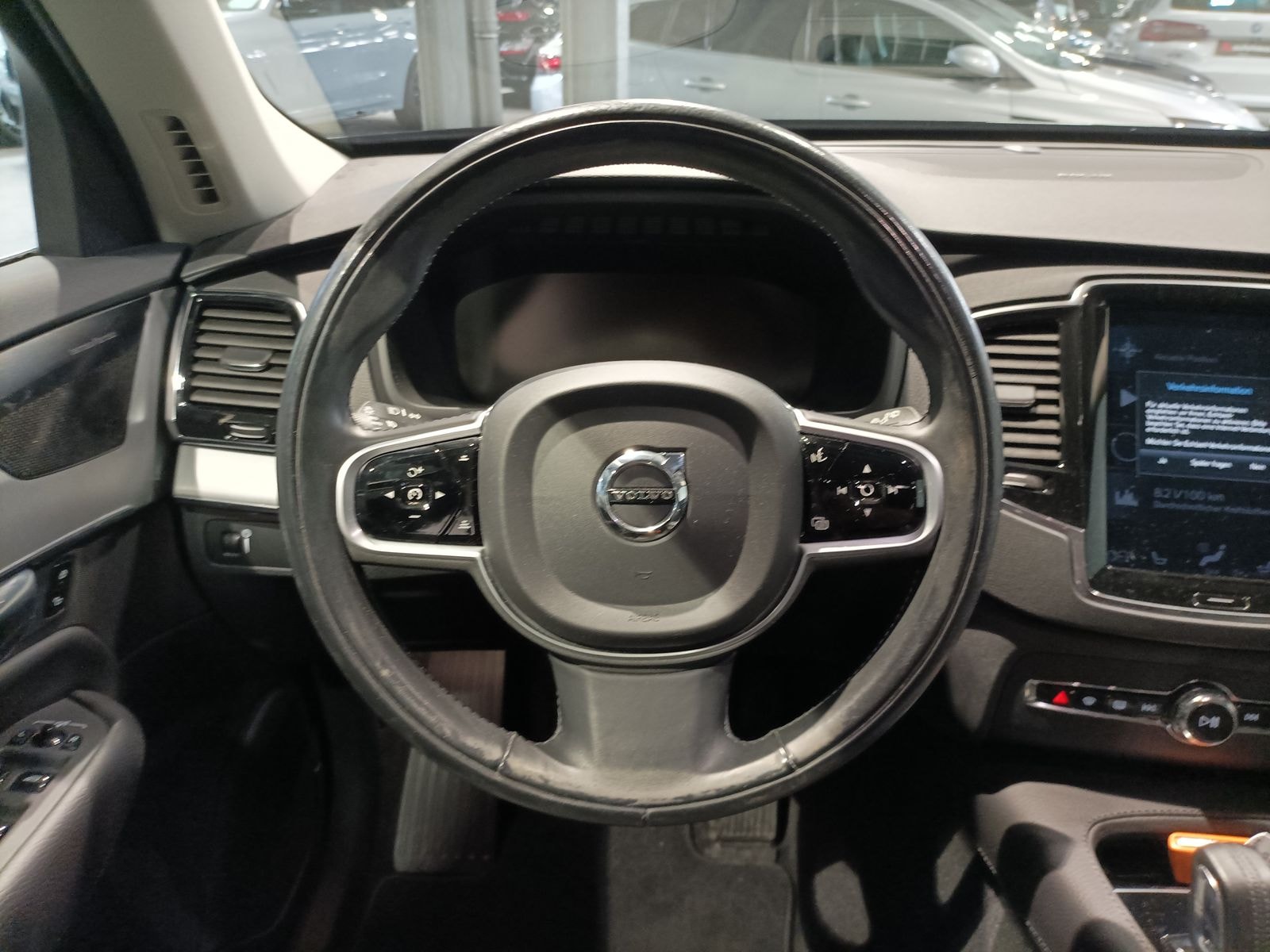 Volvo XC90 SUV XC 90 B5 (Diesel) AWD Momentum Pro #10