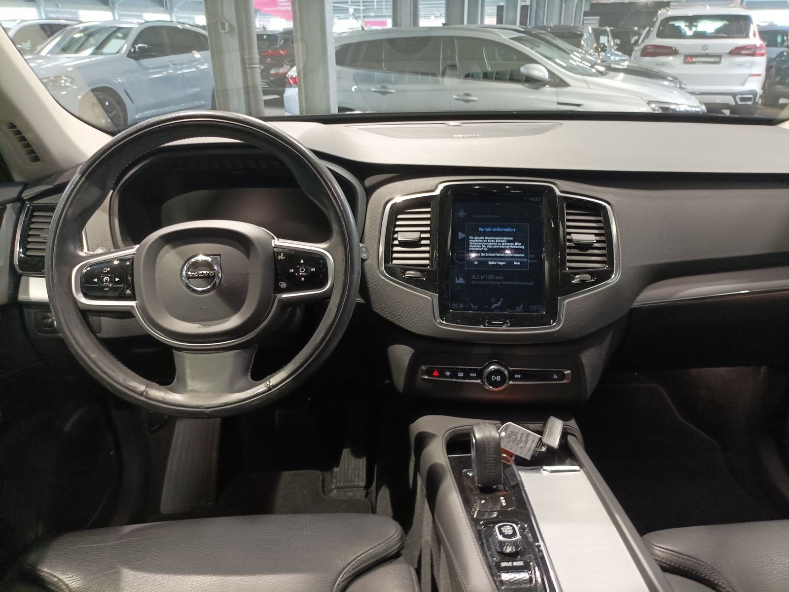 Volvo XC90 SUV XC 90 B5 (Diesel) AWD Momentum Pro #9
