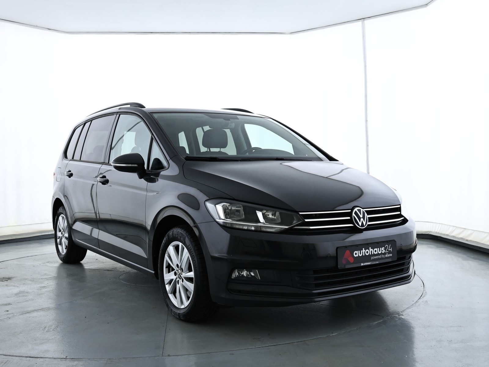 Volkswagen Touran Kleinbus / Van VOLKSWAGEN Touran 2.0 TDI SCR DSG Comfortline Kompaktvan #1