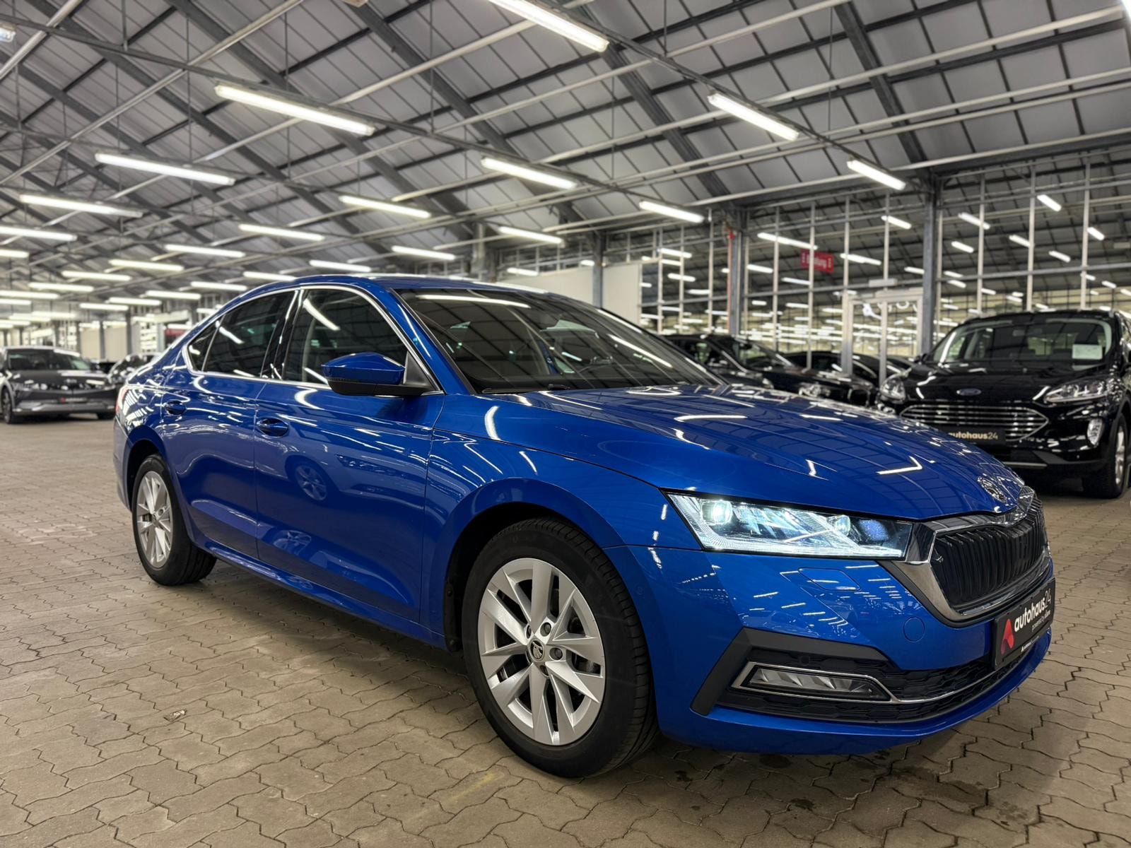 ŠKODA Octavia Limousine SKODA Octavia 1.0 TSI e-TEC DSG FIRST EDITION Limousine #1