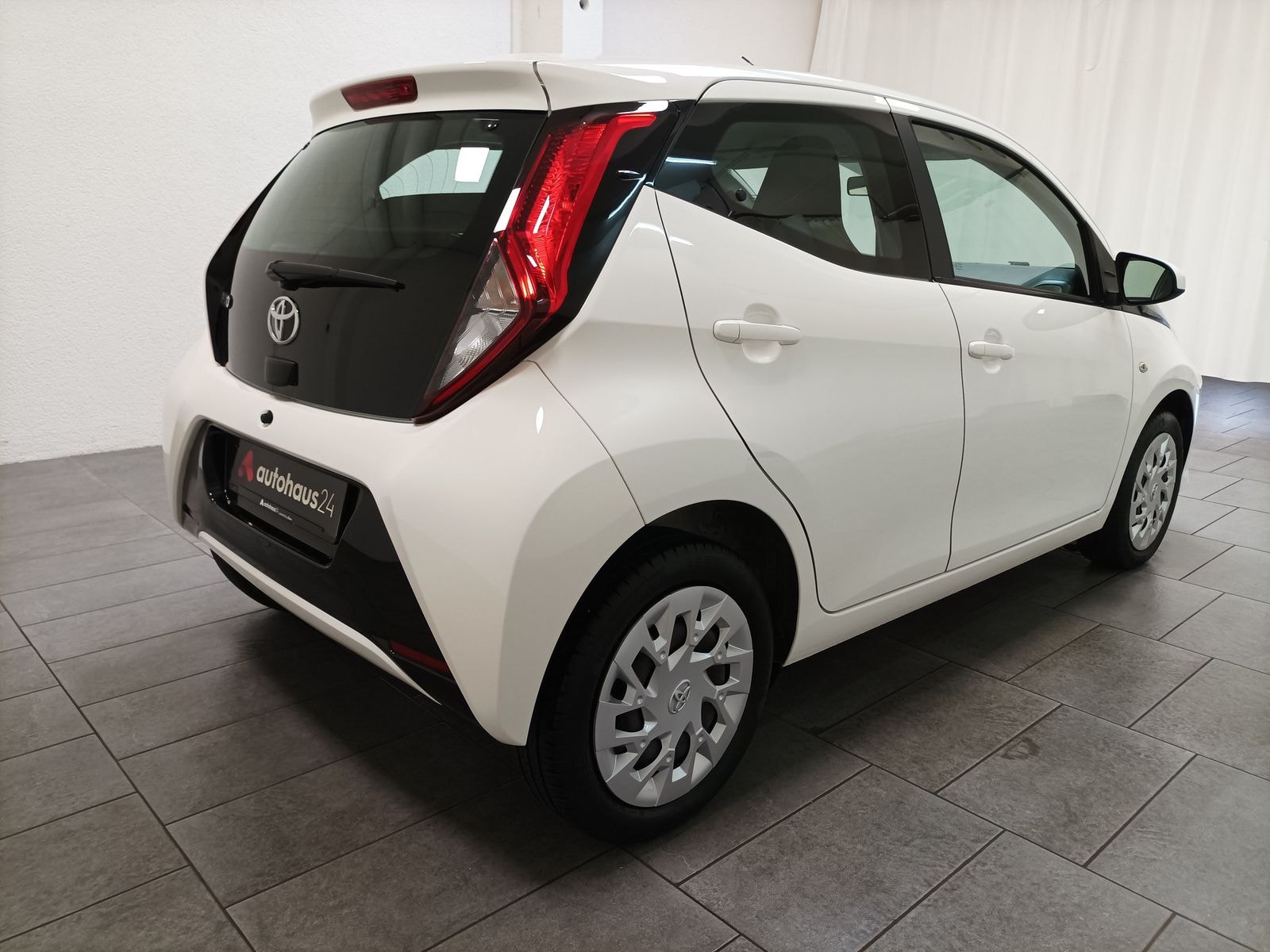 Toyota Aygo Limousine Aygo 1.0 x-play (EURO 6d-TEMP) #5