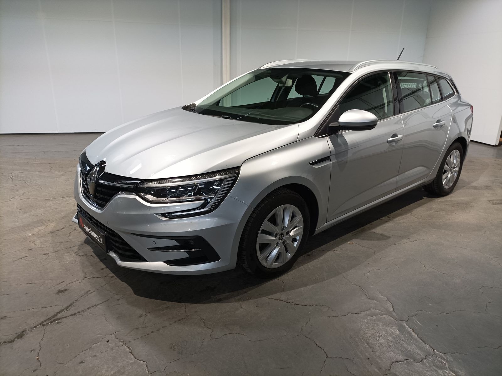 Renault Megane Kombi Megane IV 1.5 BLUE dCi115 Grandt. Business Edition #3