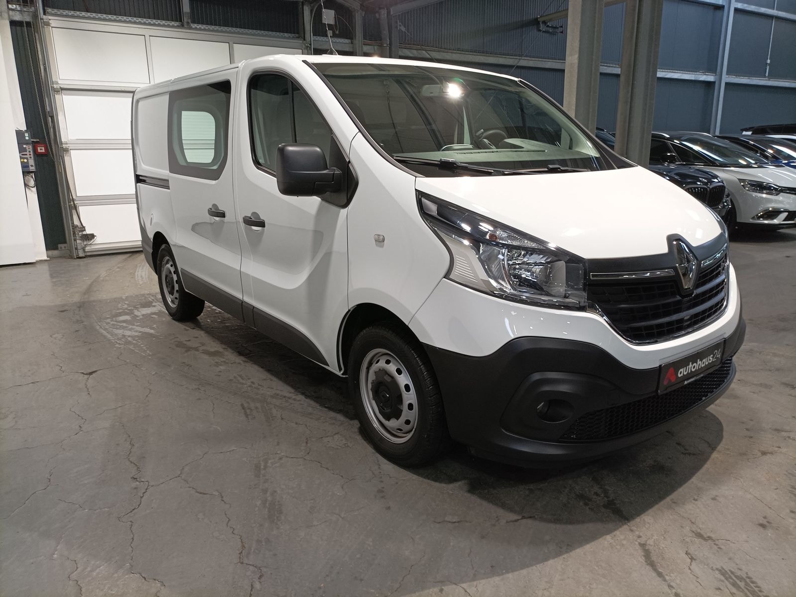 Renault Trafic Transporter RENAULT Trafic L1H1 2.0 ENERGY dCi 145 3,0t Komfort Kastenwagen #1