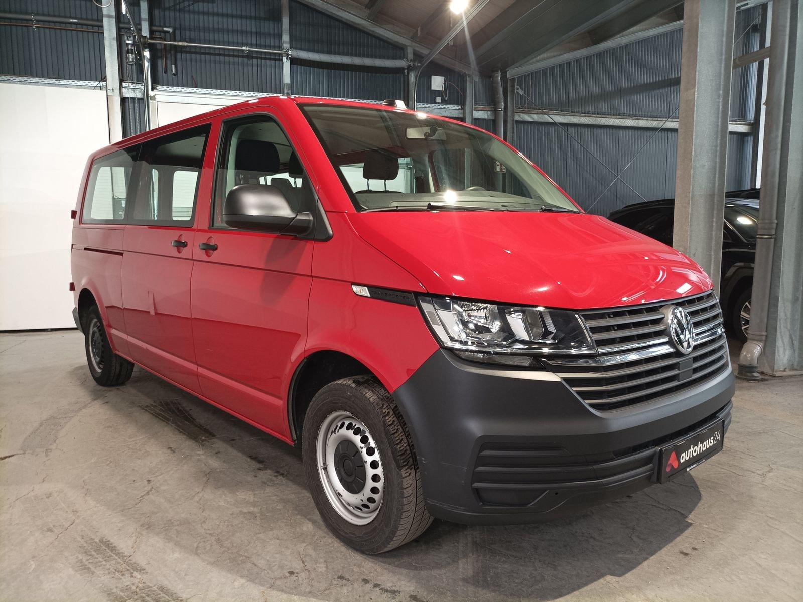 Volkswagen Transporter Transporter VOLKSWAGEN Transporter 2,0 TDI 81kW BMT lang 2,8t Kombi-Lieferwagen #1
