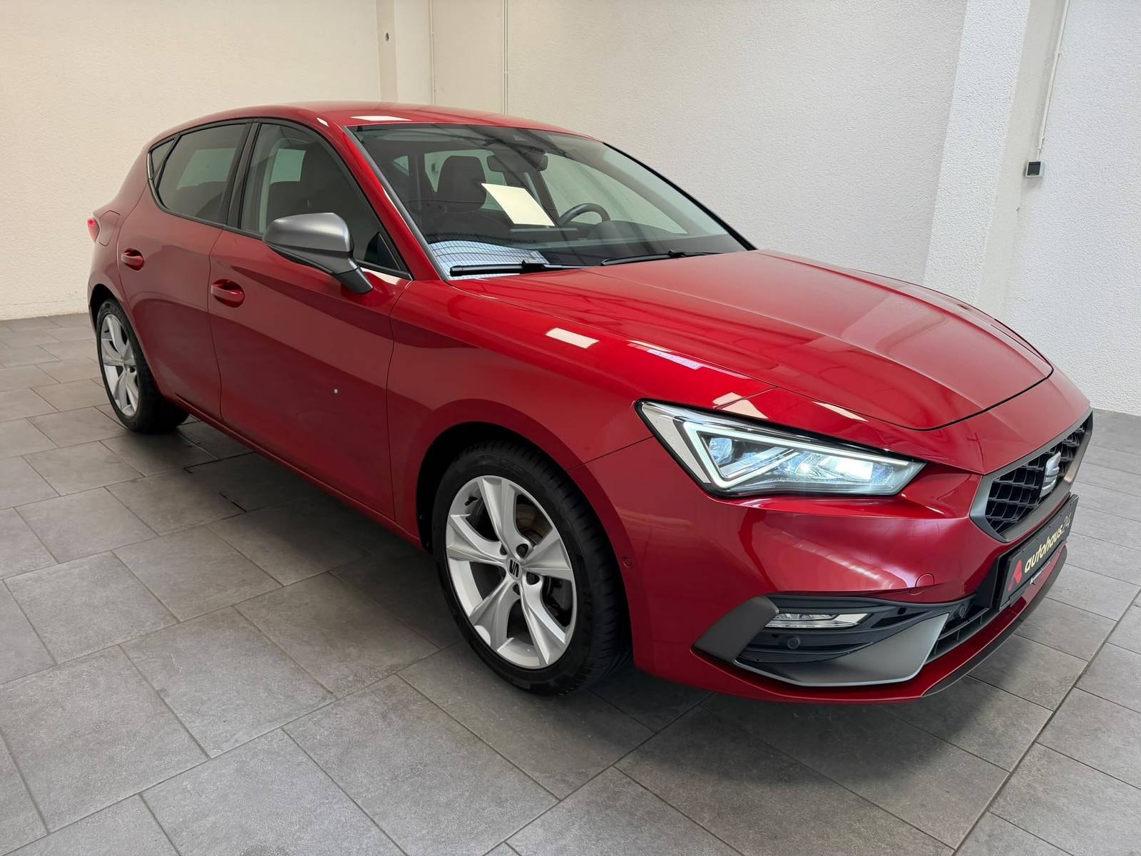 SEAT Leon Limousine SEAT Leon 1.5 eTSI ACT 110kW FR DSG Schräghecklimousine #1