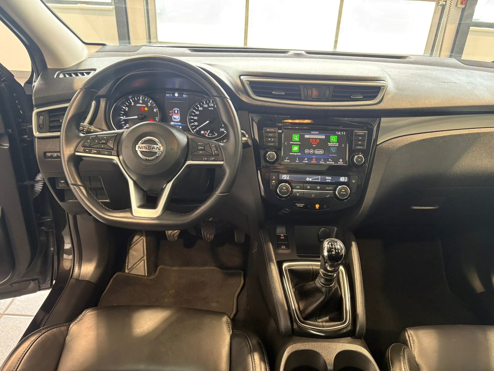 Nissan Qashqai SUV Qashqai 1.3 DIG-T Akari (EURO 6d) #9