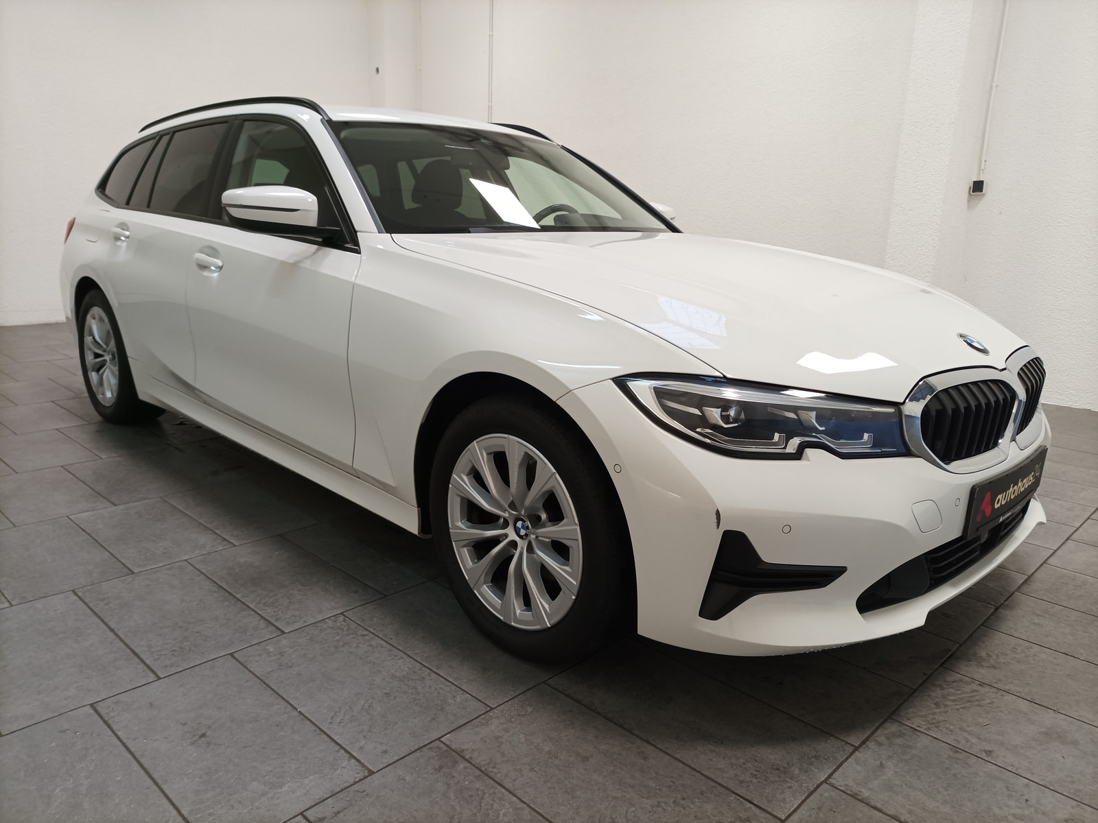 BMW 3er-Reihe Kombi BMW 3er-Reihe 320d Touring Advantage Automatik Kombi #1