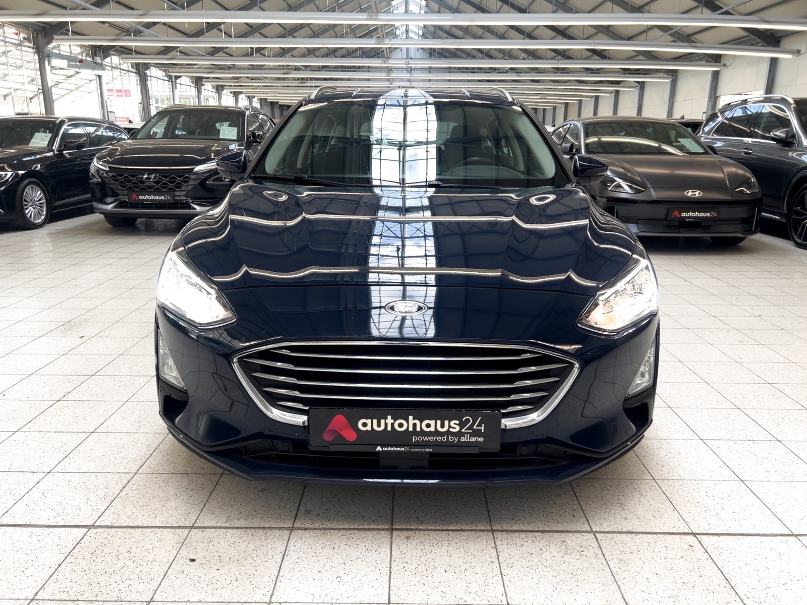 Ford Focus Kombi Focus 2.0 EcoBlue Titanium Start/Stopp (EURO 6d) #2