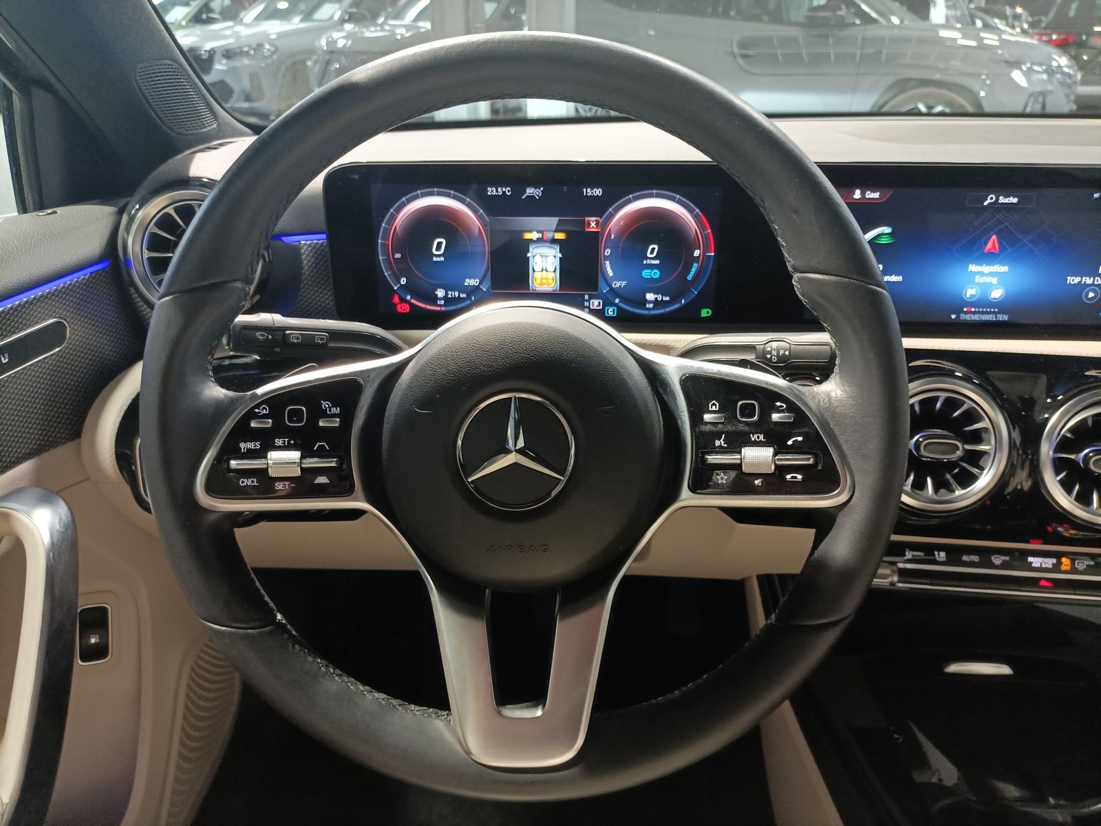Mercedes Benz A-Klasse Limousine A 250 e Progressive #10