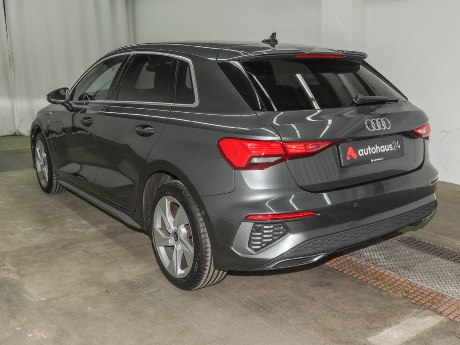 Audi A3 Limousine A3 40 1.4 TFSI e-tron Sportback S line #5