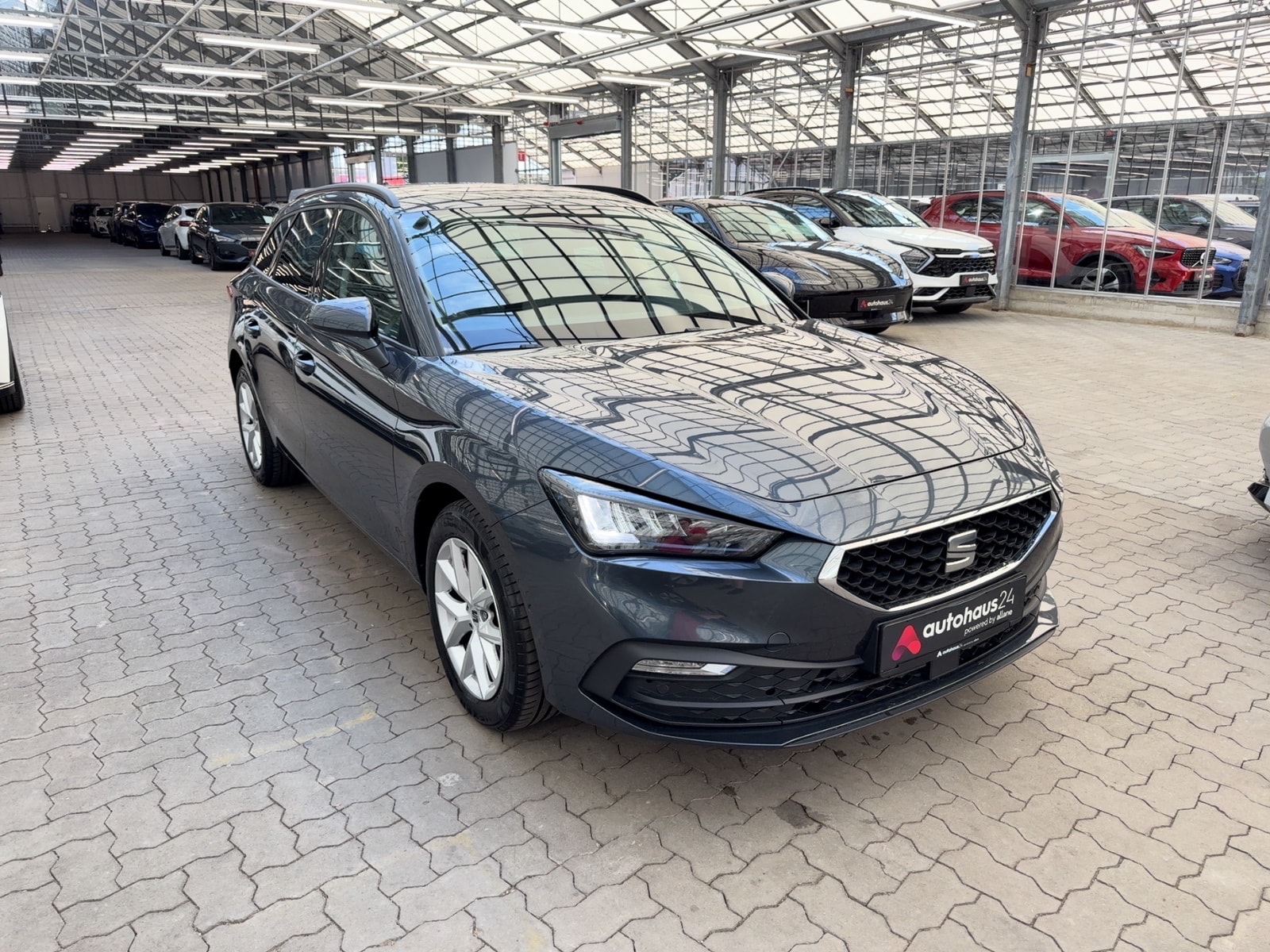 SEAT Leon Kombi SEAT Leon 2.0 TDI 110kW Style DSG Sportstourer Kombi #1
