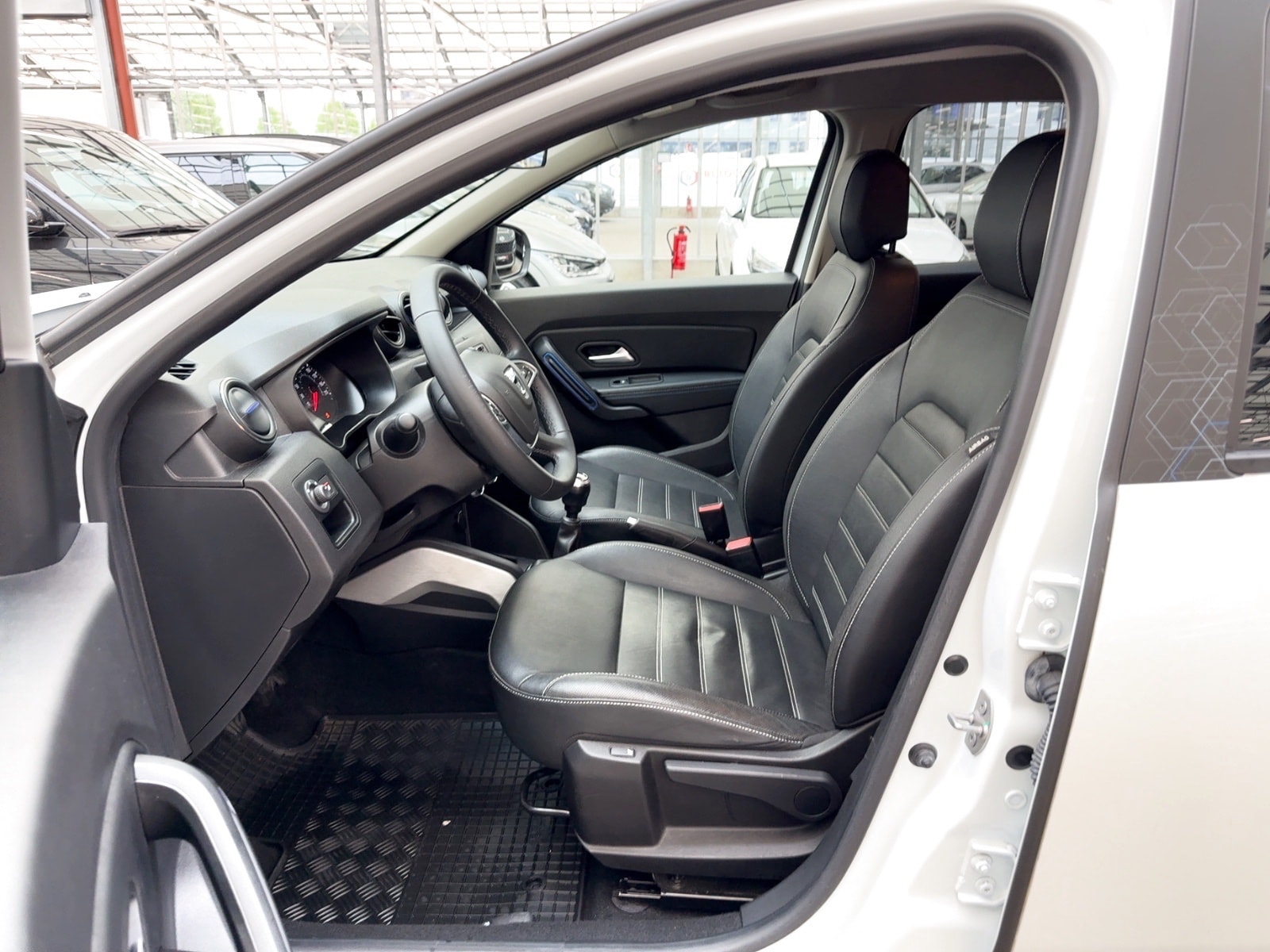 Dacia Duster SUV Duster II 1.3 TCe 150 Celebration 2WD GPF (EU 6d) #8