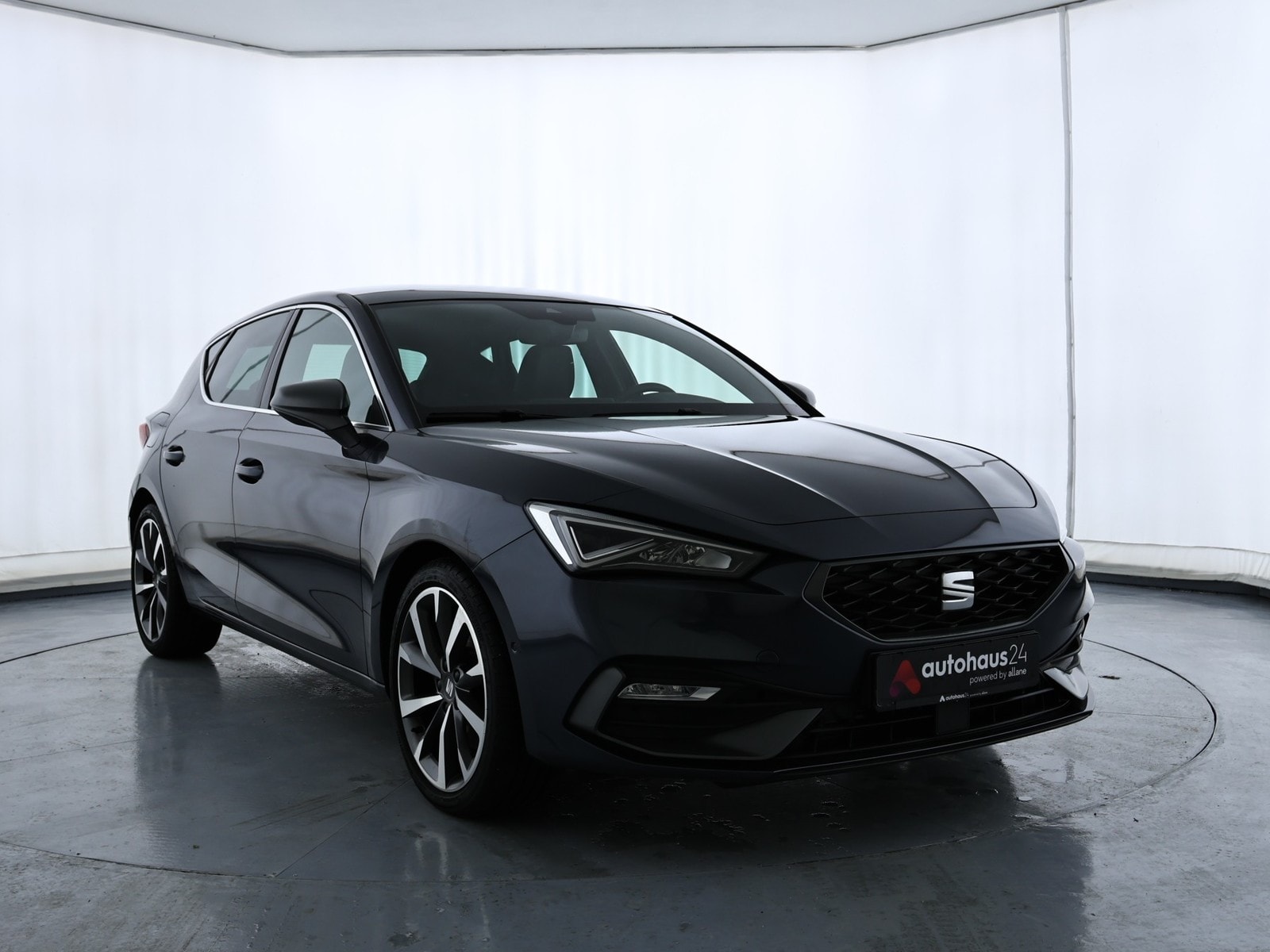 SEAT Leon Limousine SEAT Leon 1.5 eTSI ACT 110kW FR DSG Schräghecklimousine #1