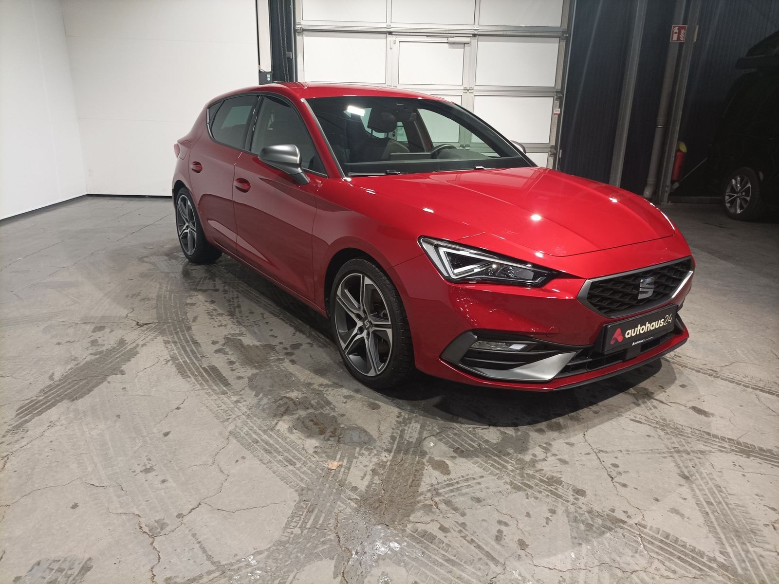 SEAT Leon Limousine SEAT Leon 1.5 eTSI ACT 110kW FR DSG Schräghecklimousine #1