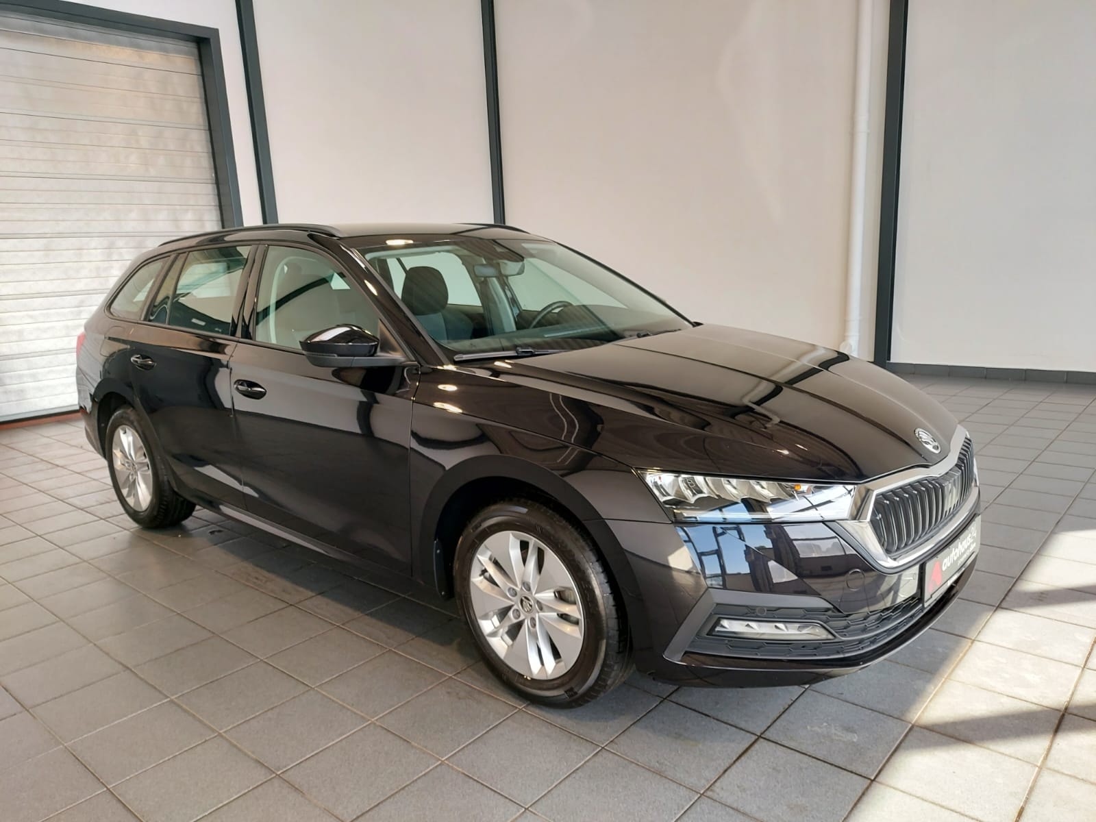 ŠKODA Octavia Kombi SKODA Octavia 1.0 TSI AMBITION COMBI Kombi #1