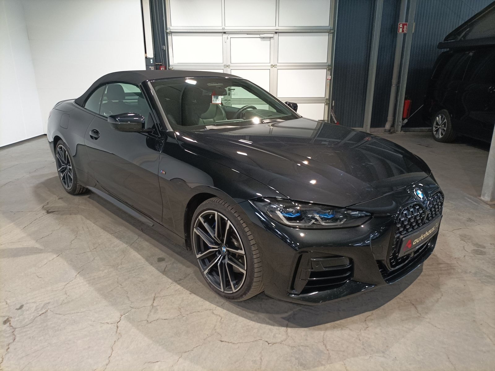 BMW 4er-Reihe Cabrio / Roadster BMW 4er-Reihe M440i xDriveCabrio A Cabriolet #1