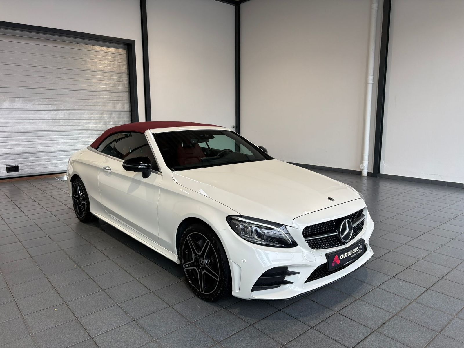 Mercedes-Benz C-Klasse Cabrio / Roadster MERCEDES C-Klasse C 200 Autom. Cabriolet #1