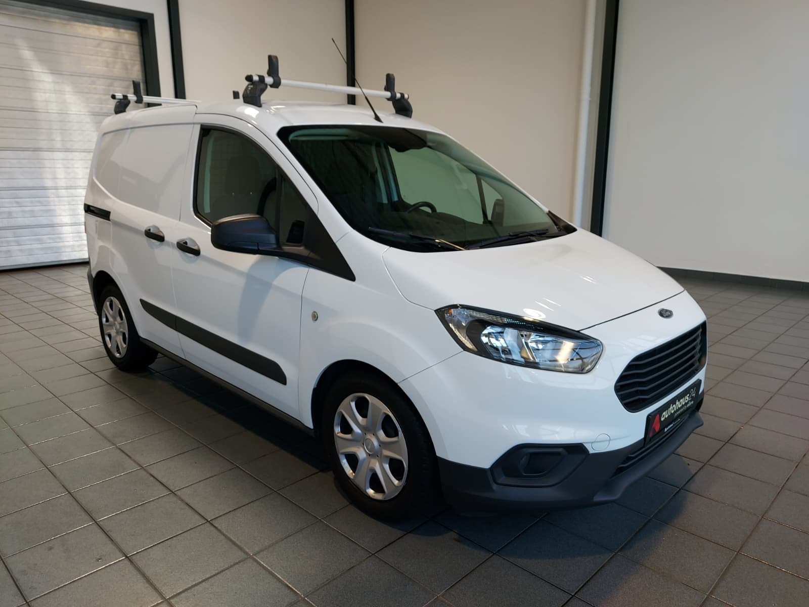 Ford Transit Transporter FORD Transit Courier 1.0 EcoBoost 74kW Trend Kasten-Lieferwagen #1