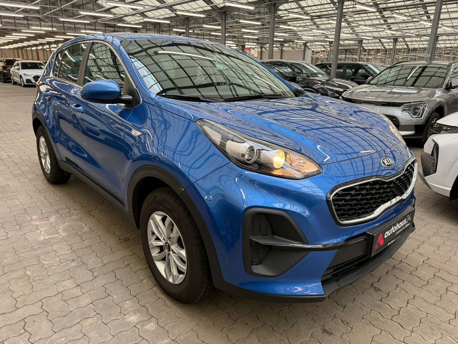 Kia Sportage SUV / Crossover / Geländewagen KIA Sportage 1.6 GDI 2WD Edition 7 Sports Utility Vehicle #1